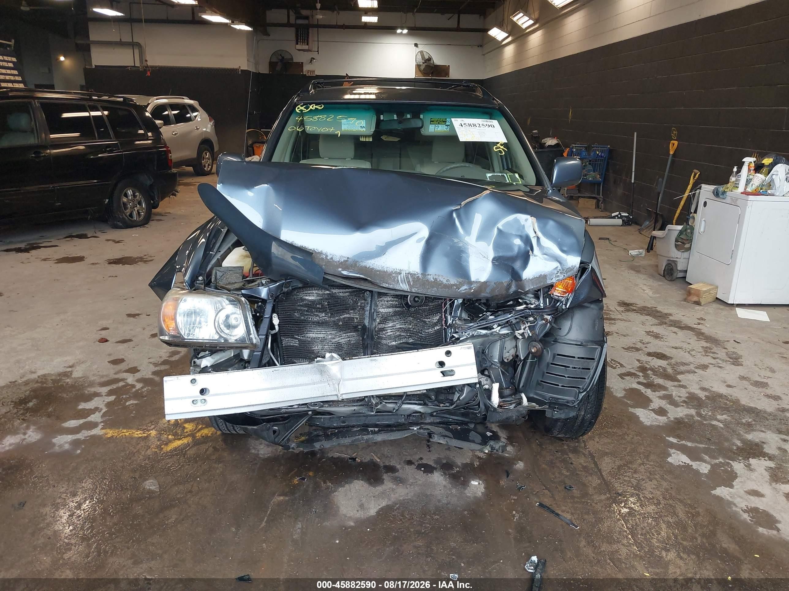 2006 Toyota Highlander   Синий vin: JTEGD21A960140915