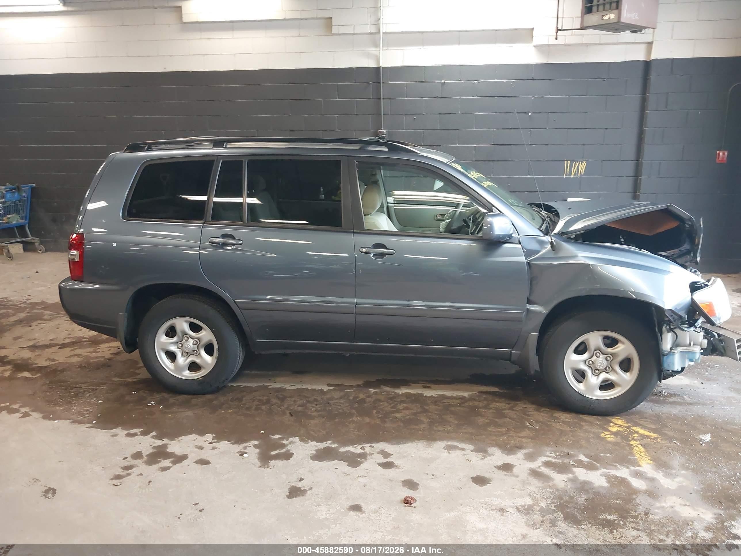 2006 Toyota Highlander   Синий vin: JTEGD21A960140915