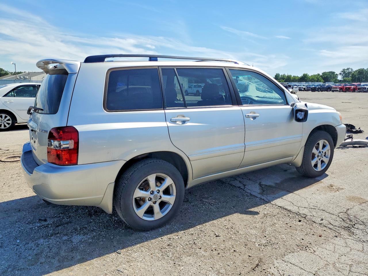 2006 Toyota Highlander Base Серебряный vin: JTEGD21A960154118