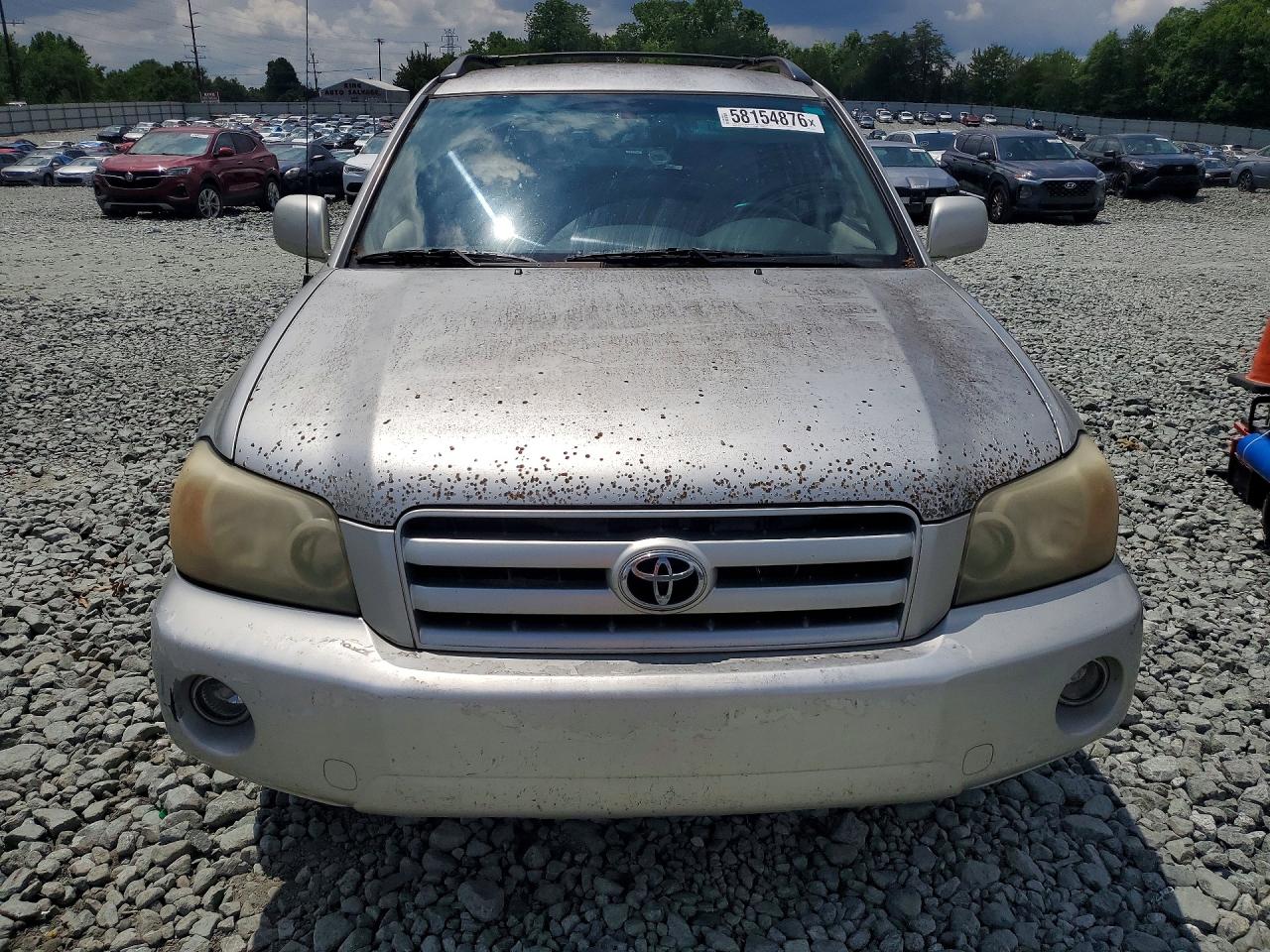 2007 Toyota Highlander Base Silver vin: JTEGD21A970167016