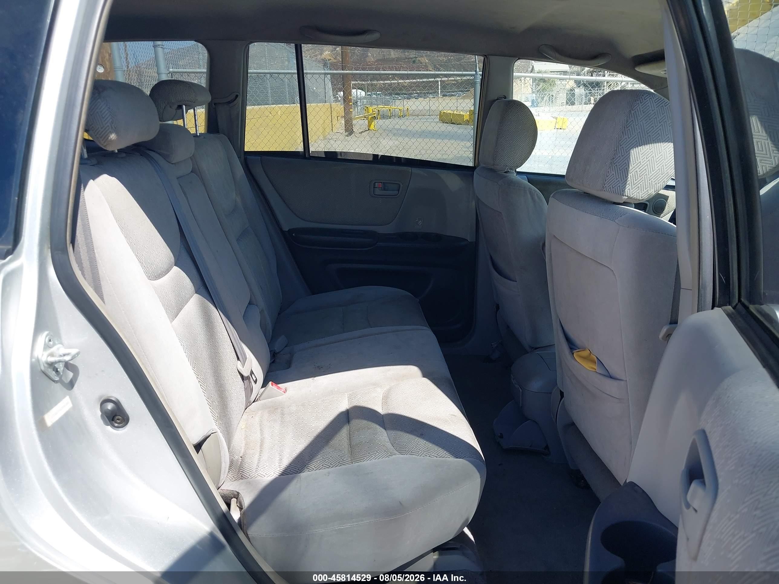 2002 Toyota Highlander   Серый vin: JTEGD21AX20041661