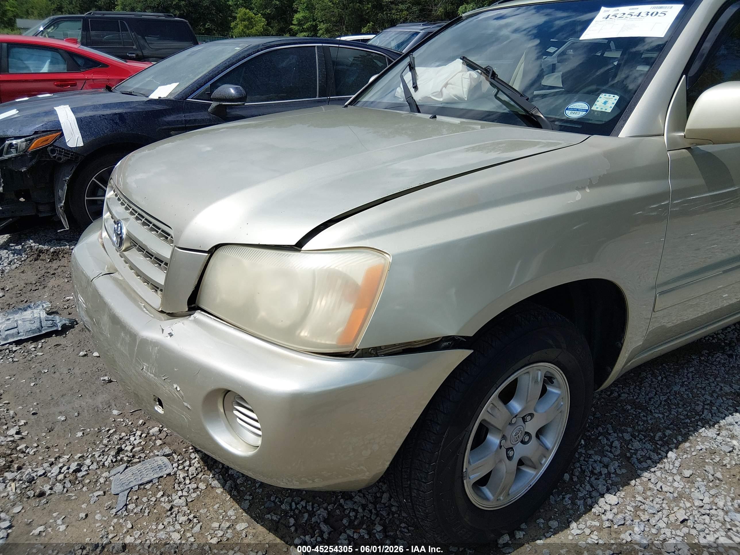 2003 Toyota Highlander Beige vin: JTEGD21AX30055092