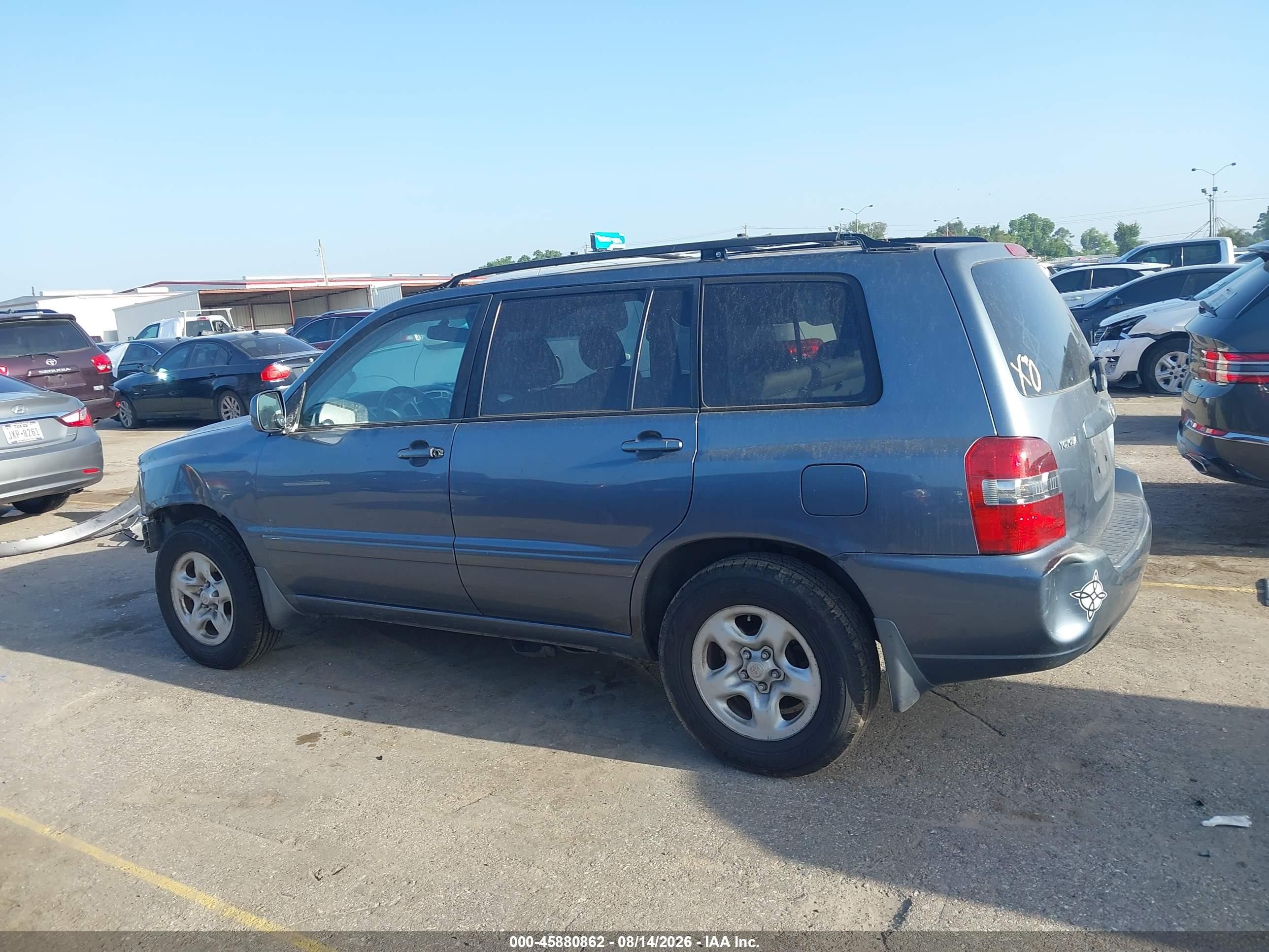 2005 Toyota Highlander   Blue vin: JTEGD21AX50117321