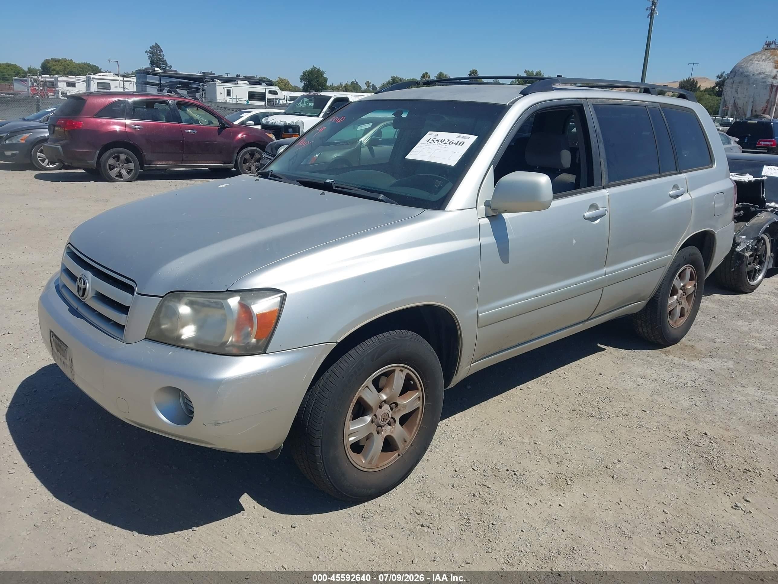 2005 Toyota Highlander   Gray vin: JTEGD21AX50121322