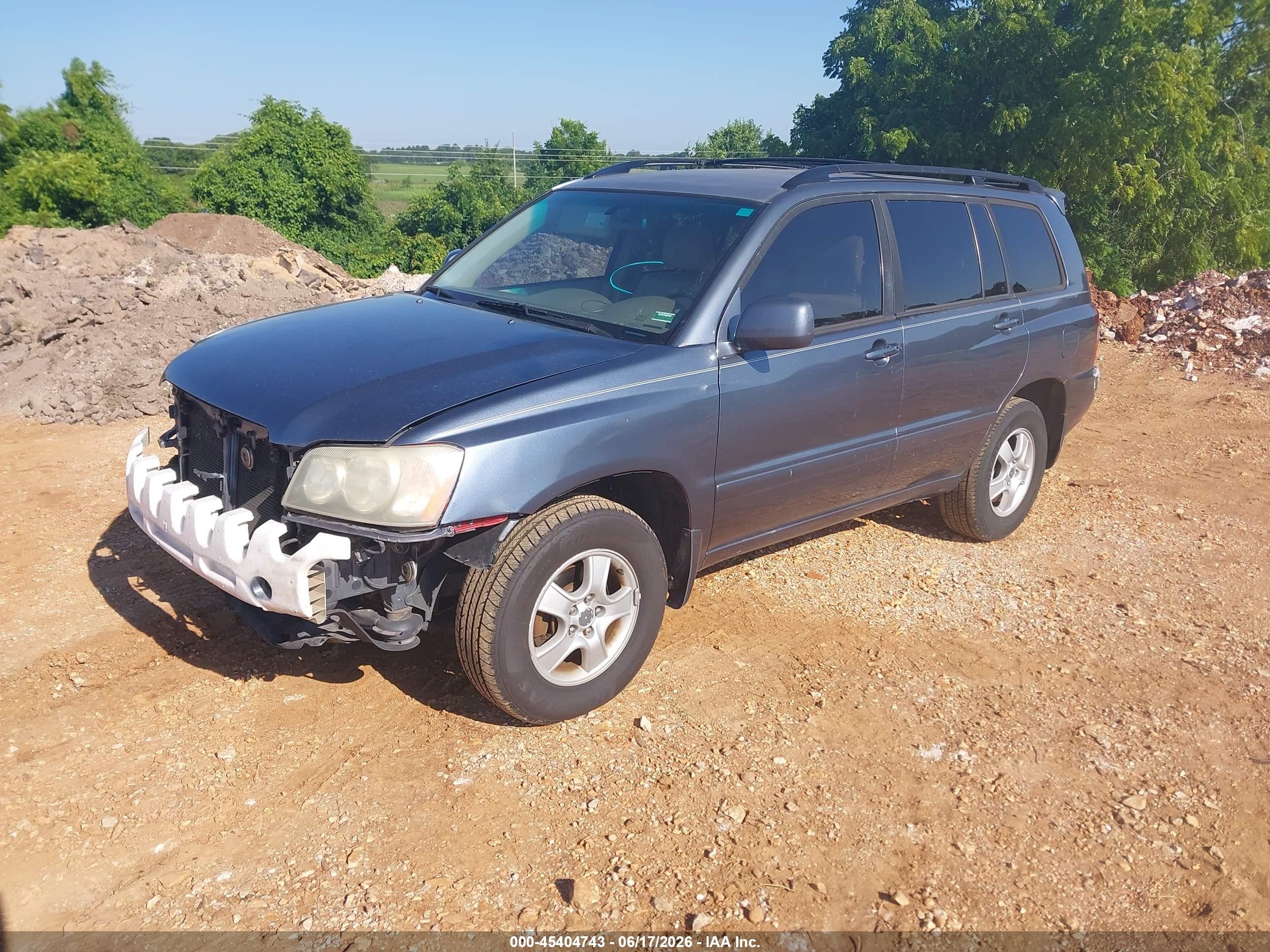2006 Toyota Highlander   Blue vin: JTEGD21AX60149686