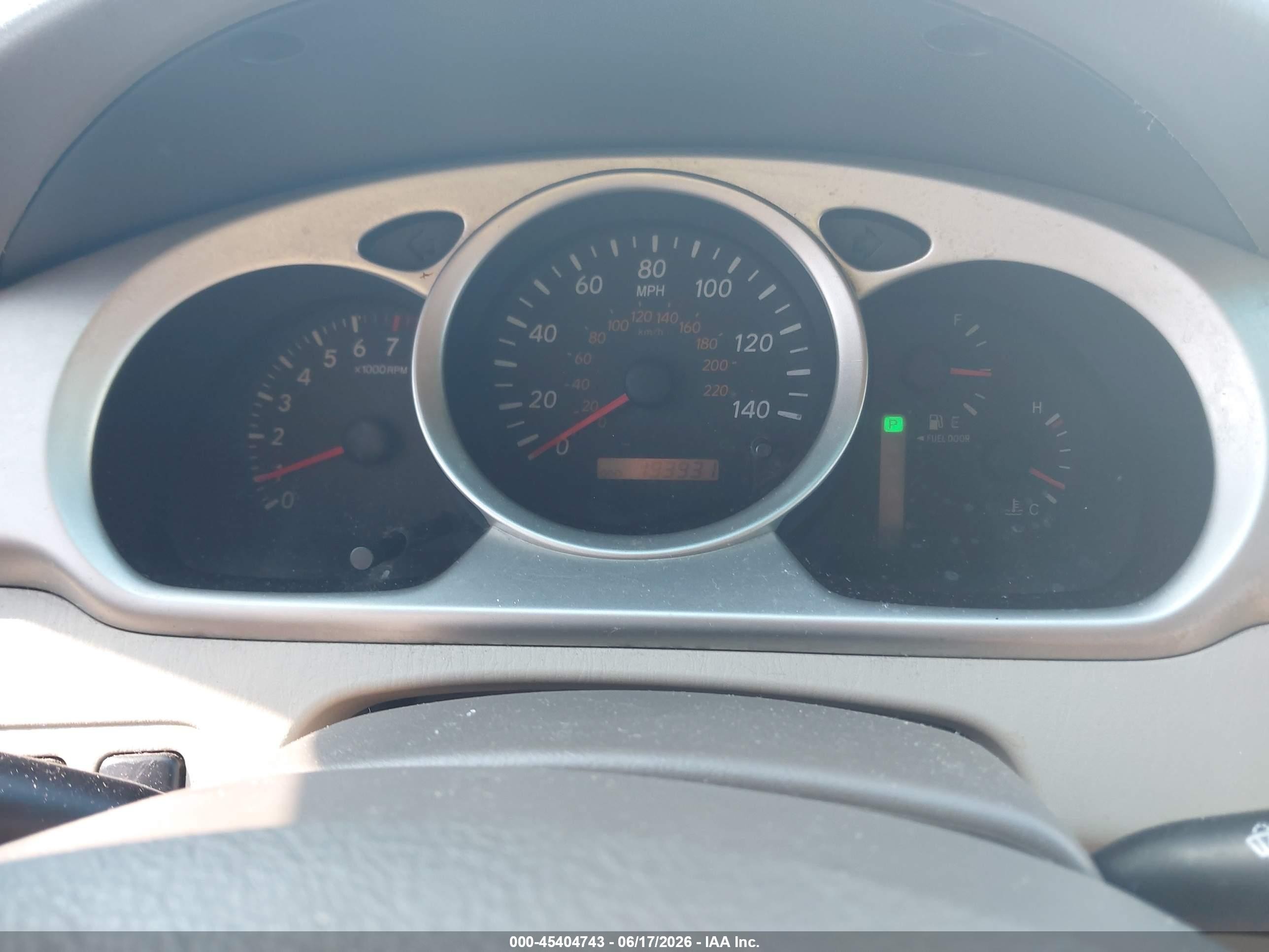 2006 Toyota Highlander   Blue vin: JTEGD21AX60149686
