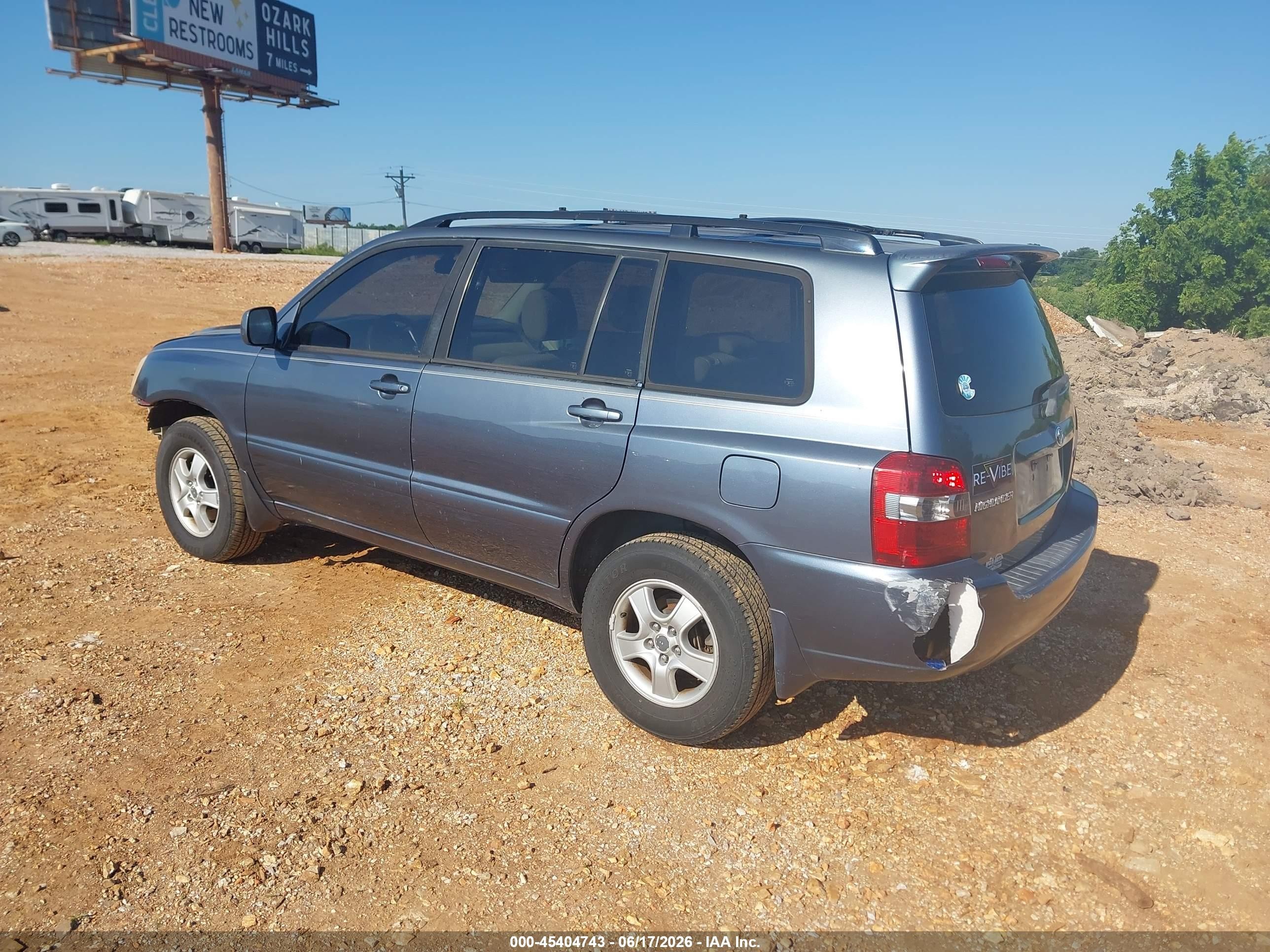 2006 Toyota Highlander   Blue vin: JTEGD21AX60149686