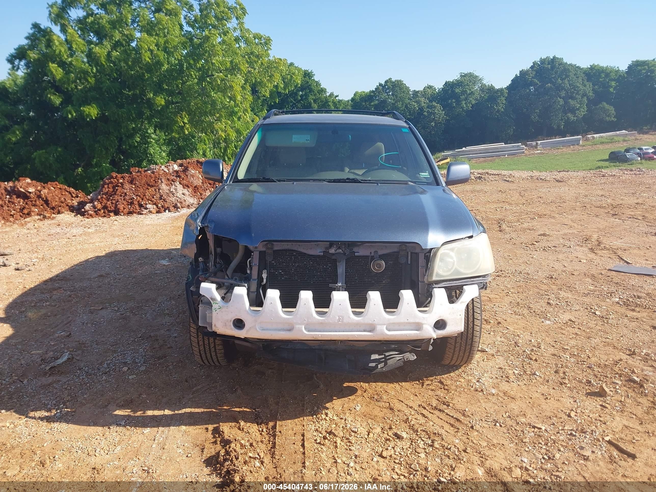 2006 Toyota Highlander   Blue vin: JTEGD21AX60149686