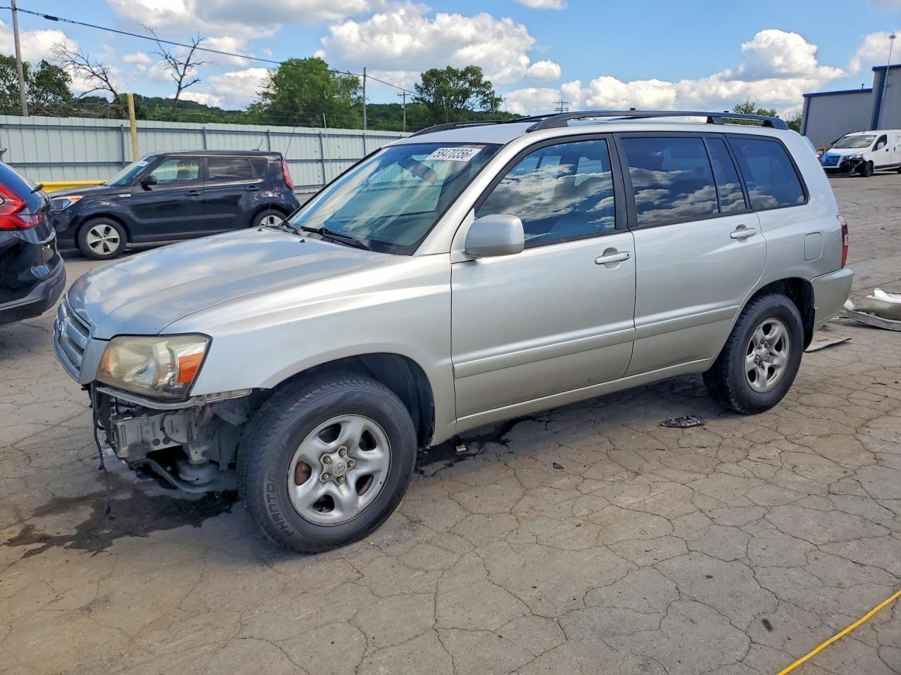 2006 Toyota Highlander Base Silver vin: JTEGD21AX60153429