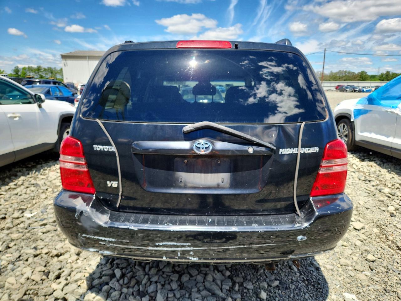 2001 Toyota Highlander Base Black vin: JTEGF21A010019838