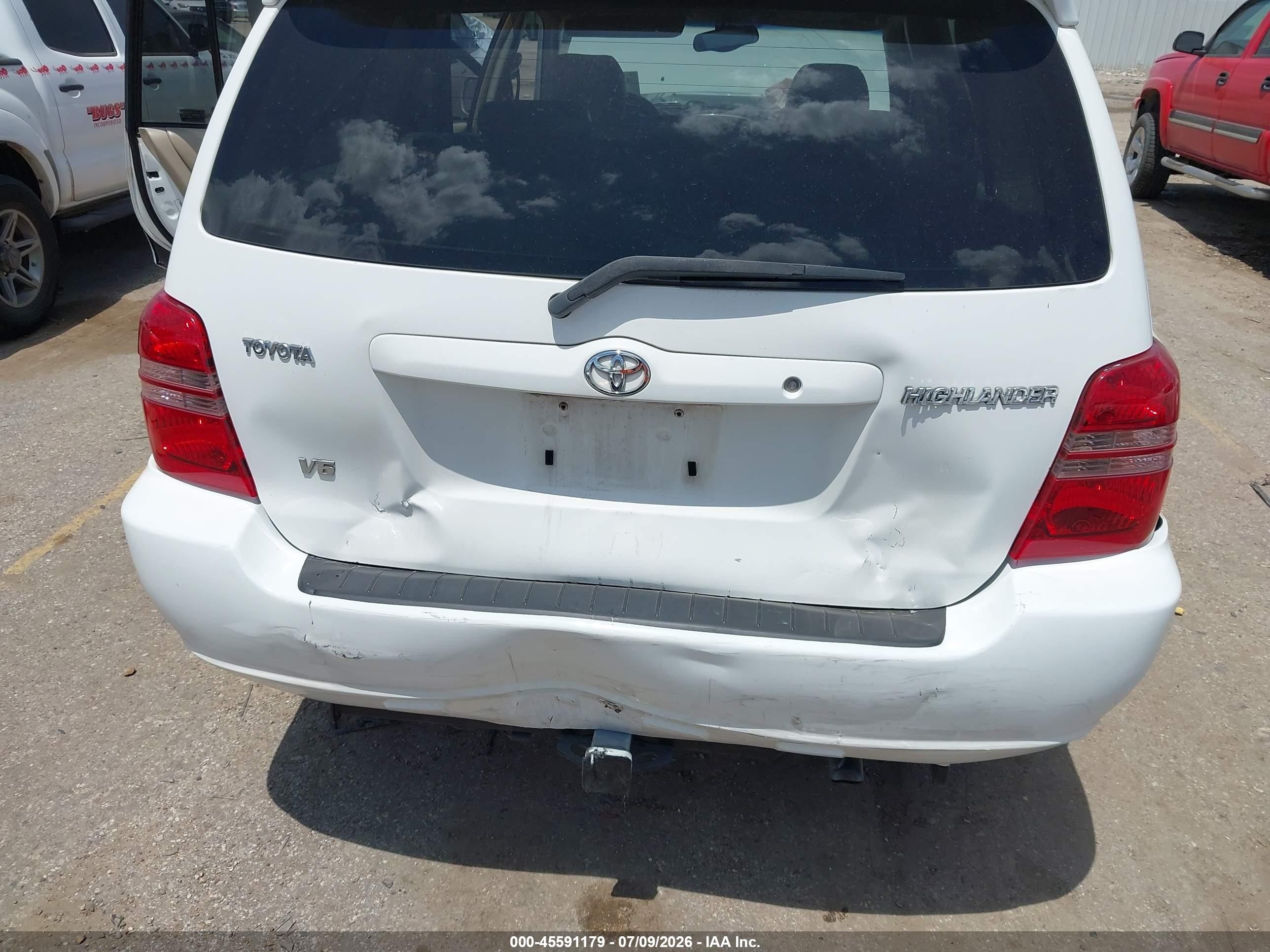 2003 Toyota Highlander V6 White vin: JTEGF21A030074969