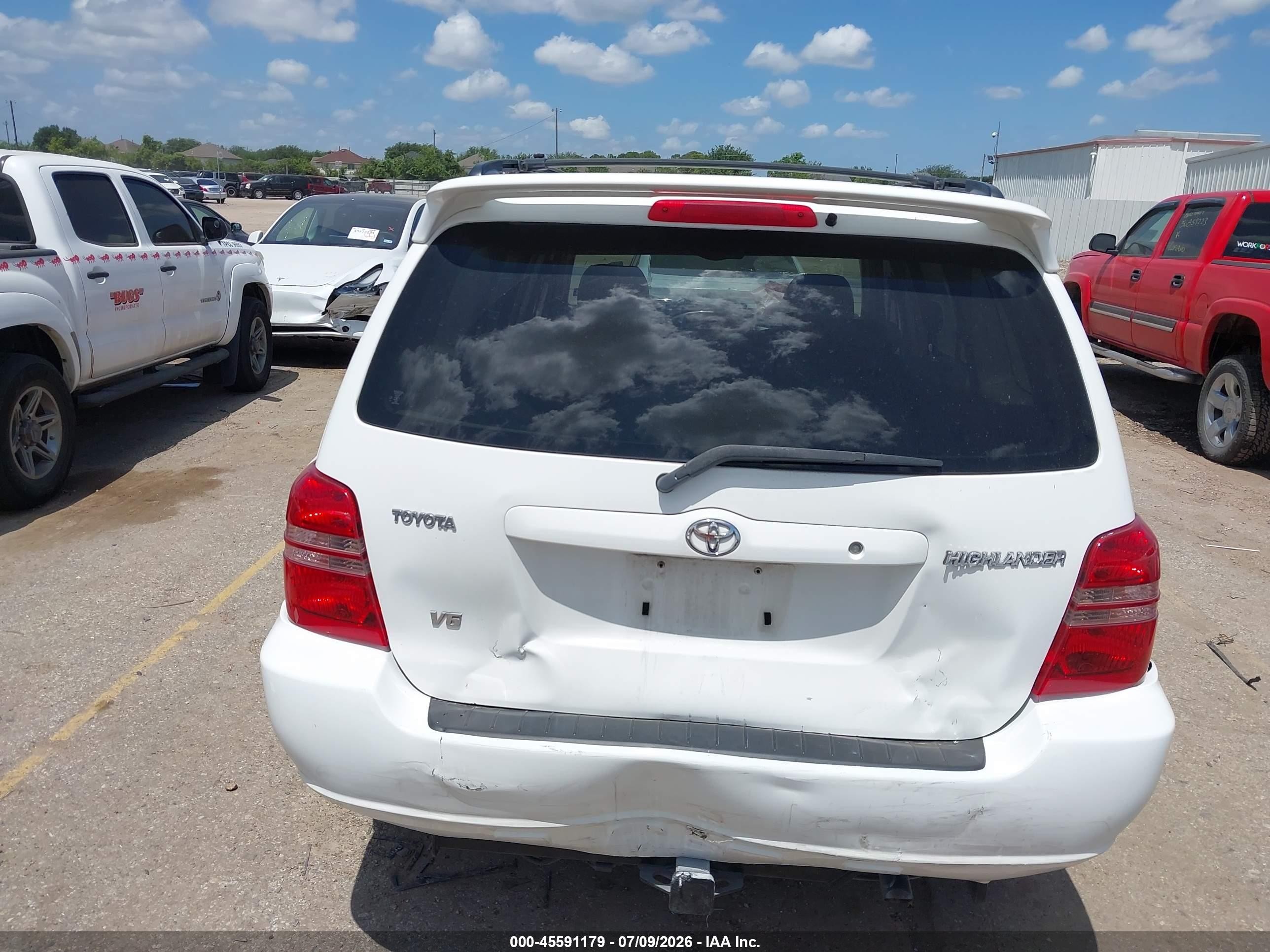 2003 Toyota Highlander V6 White vin: JTEGF21A030074969