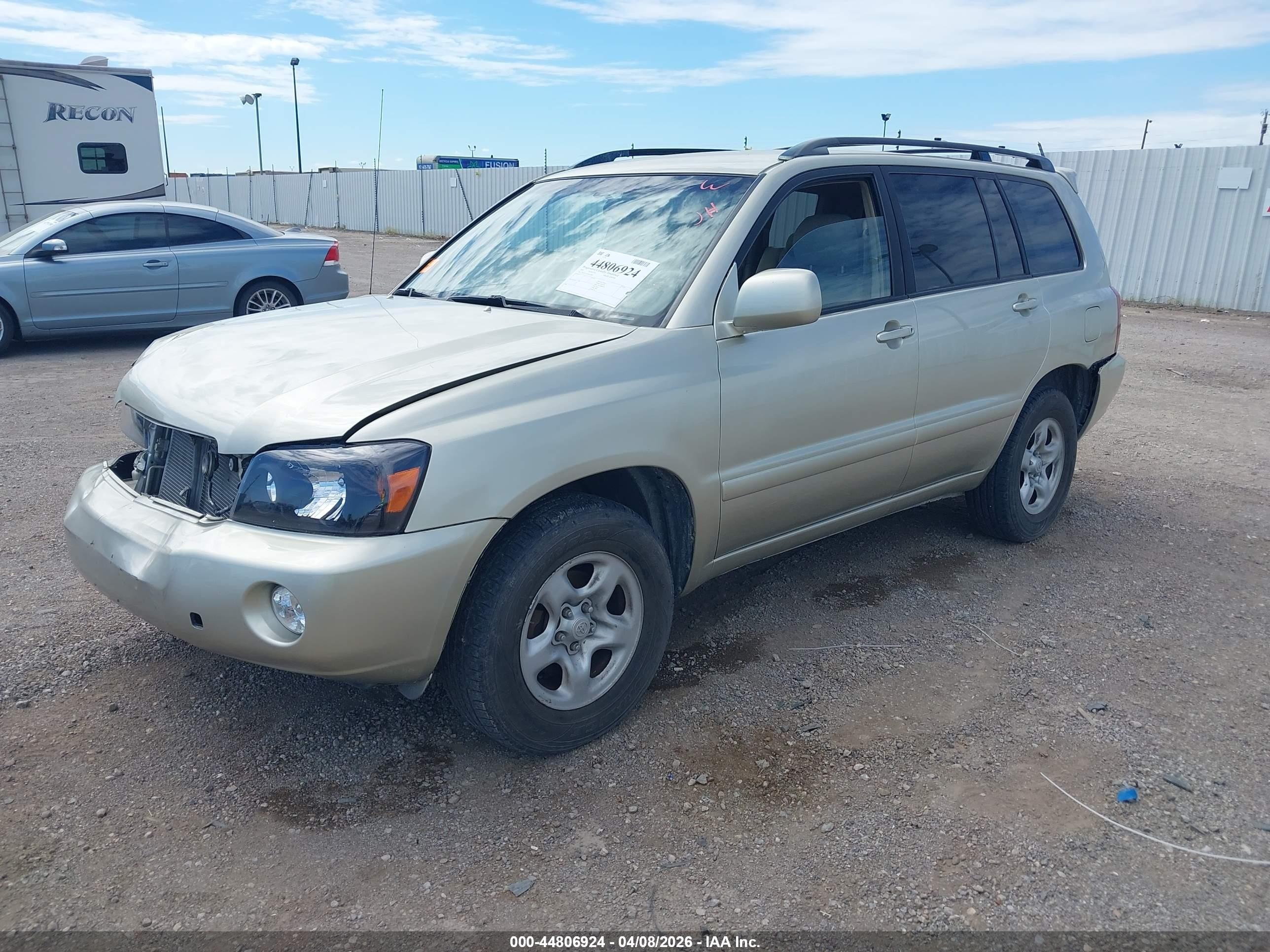 2002 Toyota Highlander V6 Gold vin: JTEGF21A120051909