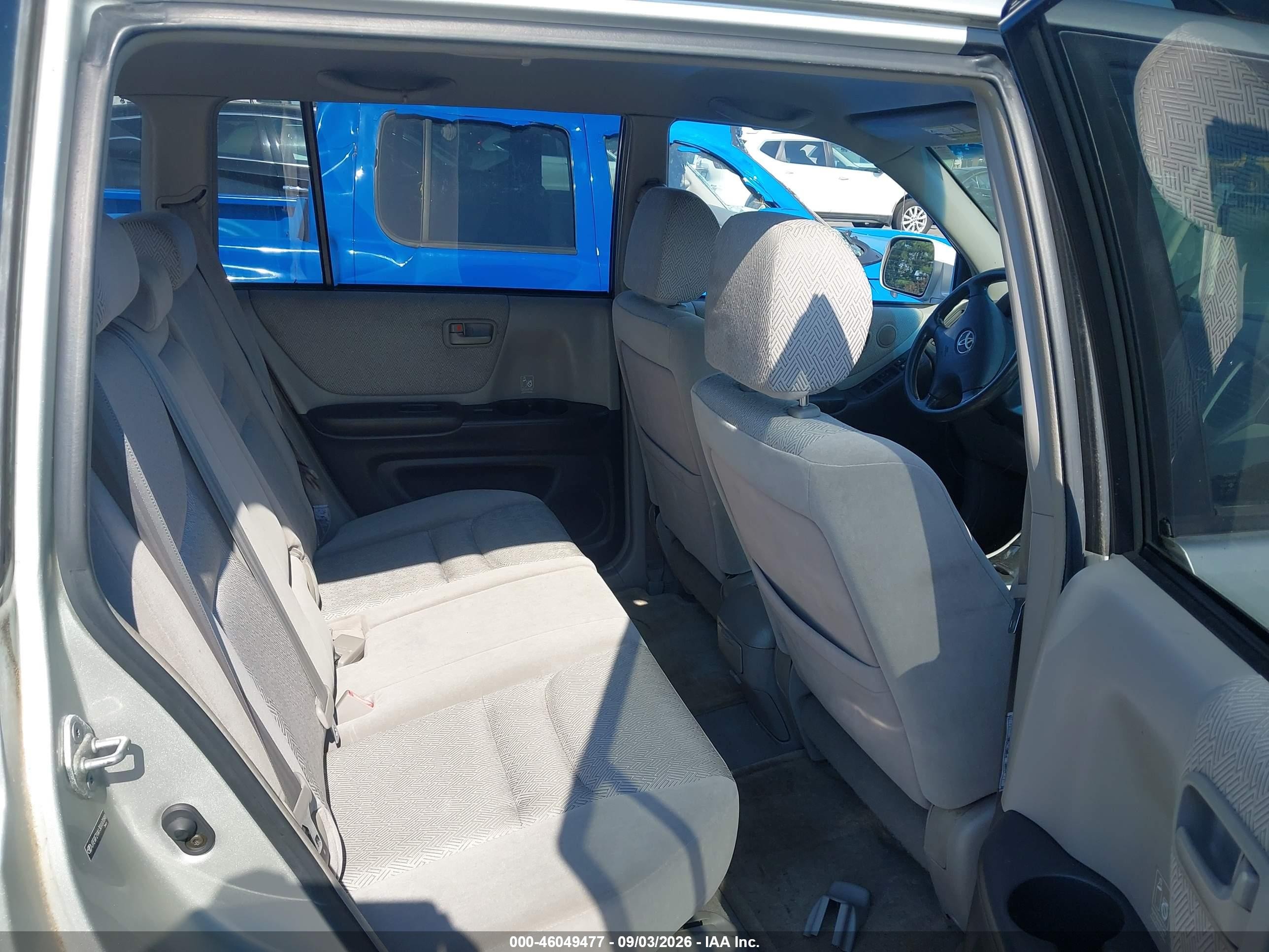 2003 Toyota Highlander V6 Silver vin: JTEGF21A130107090