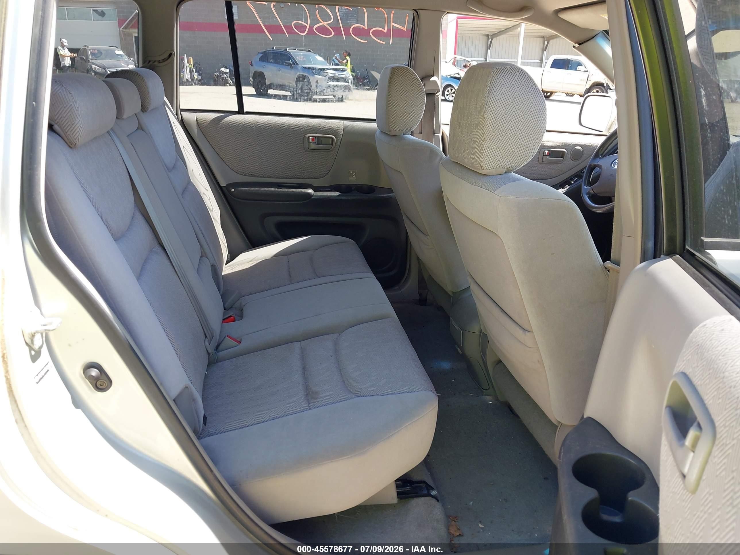 2003 Toyota Highlander V6 Silver vin: JTEGF21A130121653