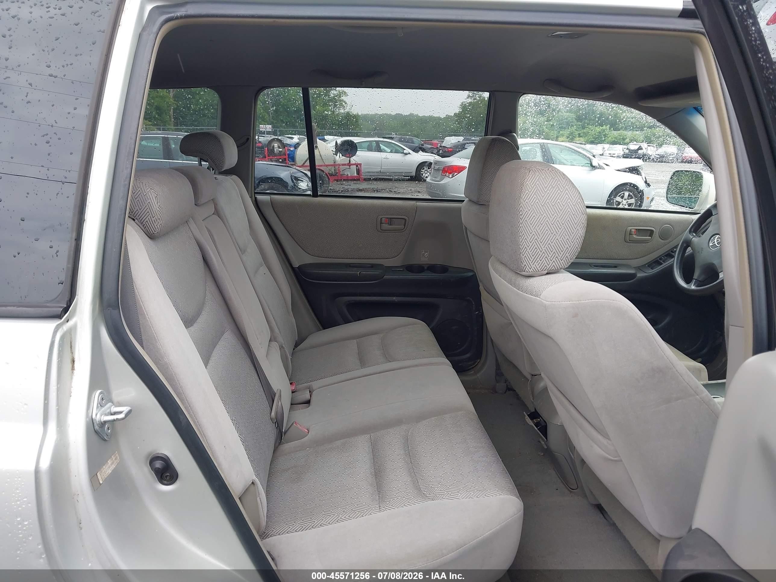 2003 Toyota Highlander V6 Silver vin: JTEGF21A330080510