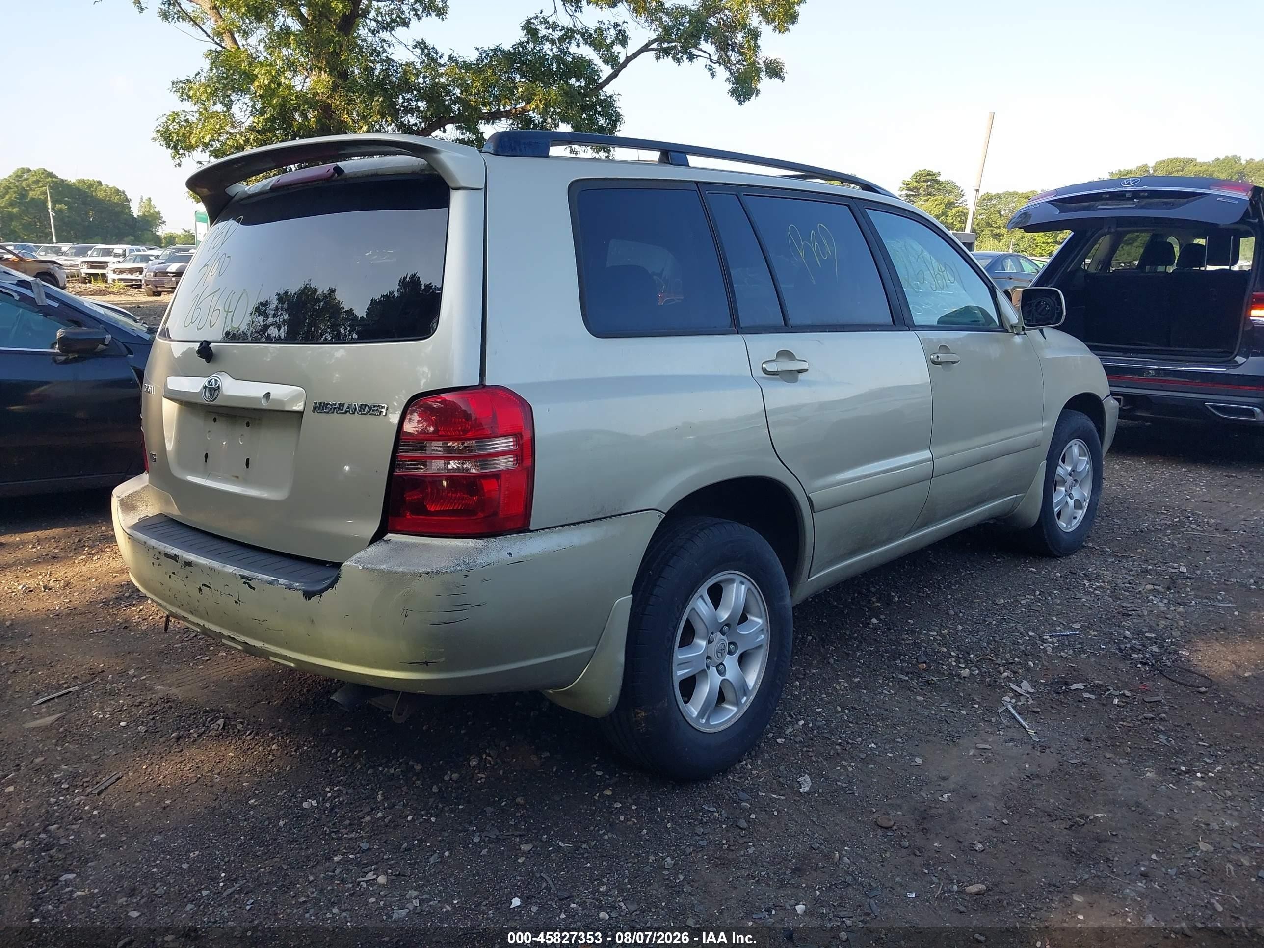 2003 Toyota Highlander V6 Gold vin: JTEGF21A330090471
