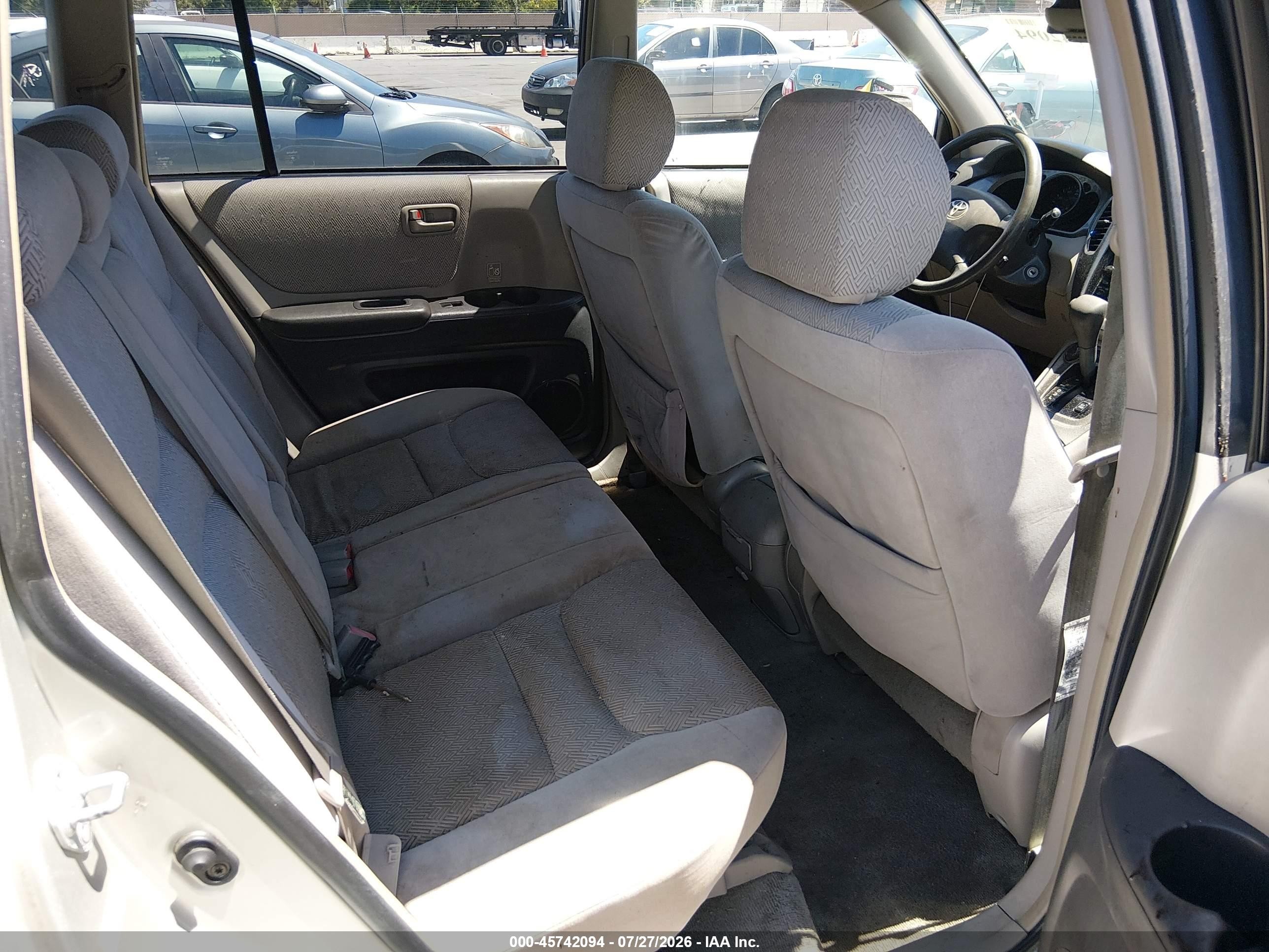 2003 Toyota Highlander V6 Silver vin: JTEGF21A330093337