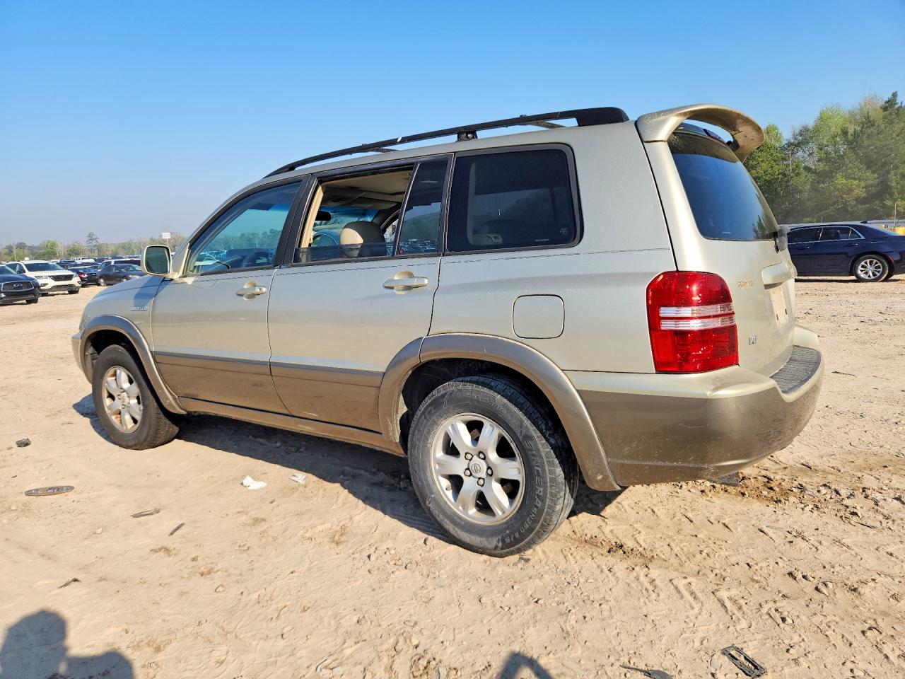 2001 Toyota Highlander Base Gold vin: JTEGF21A410026419