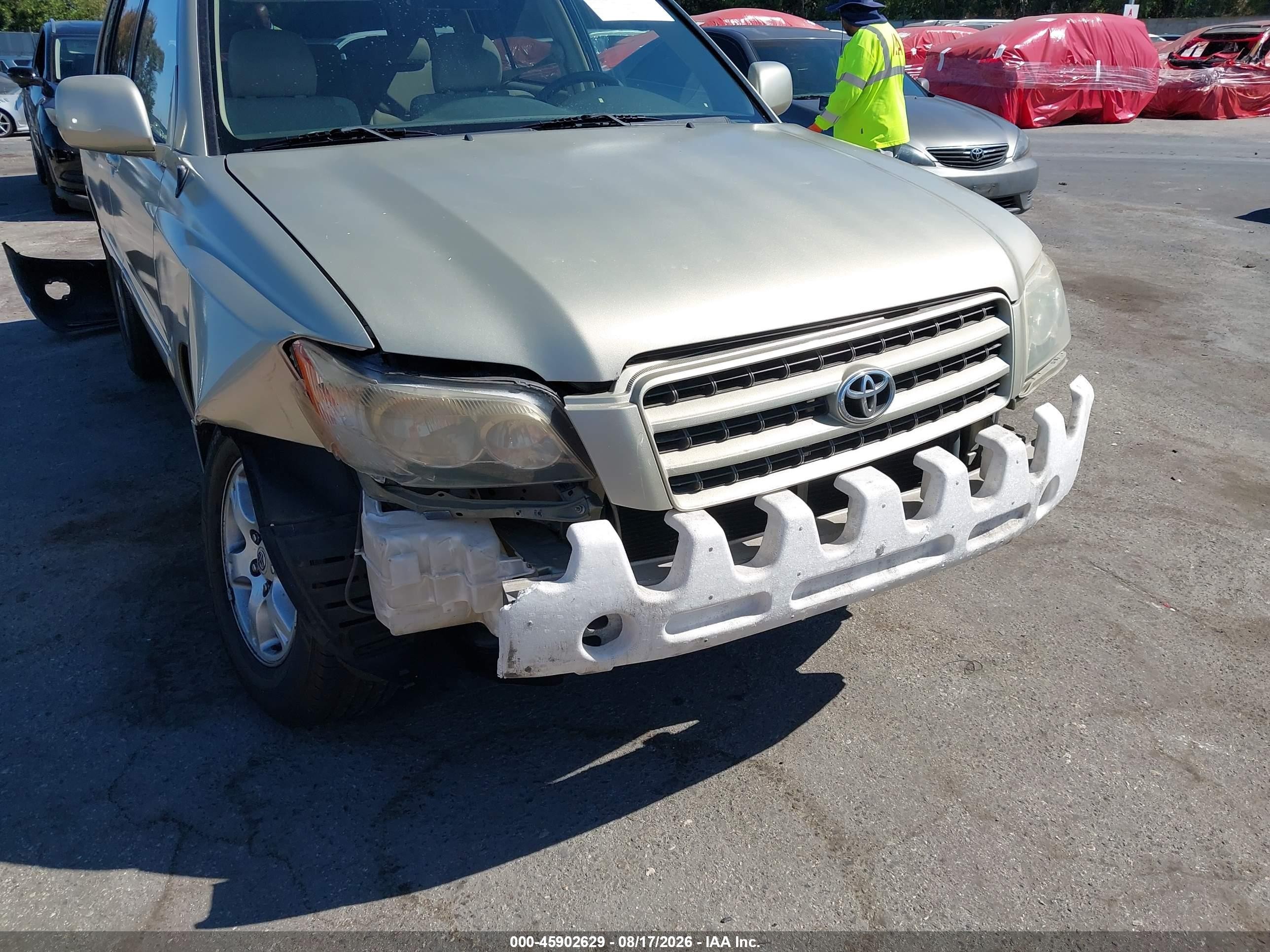 2001 Toyota Highlander V6 Gold vin: JTEGF21A510003280