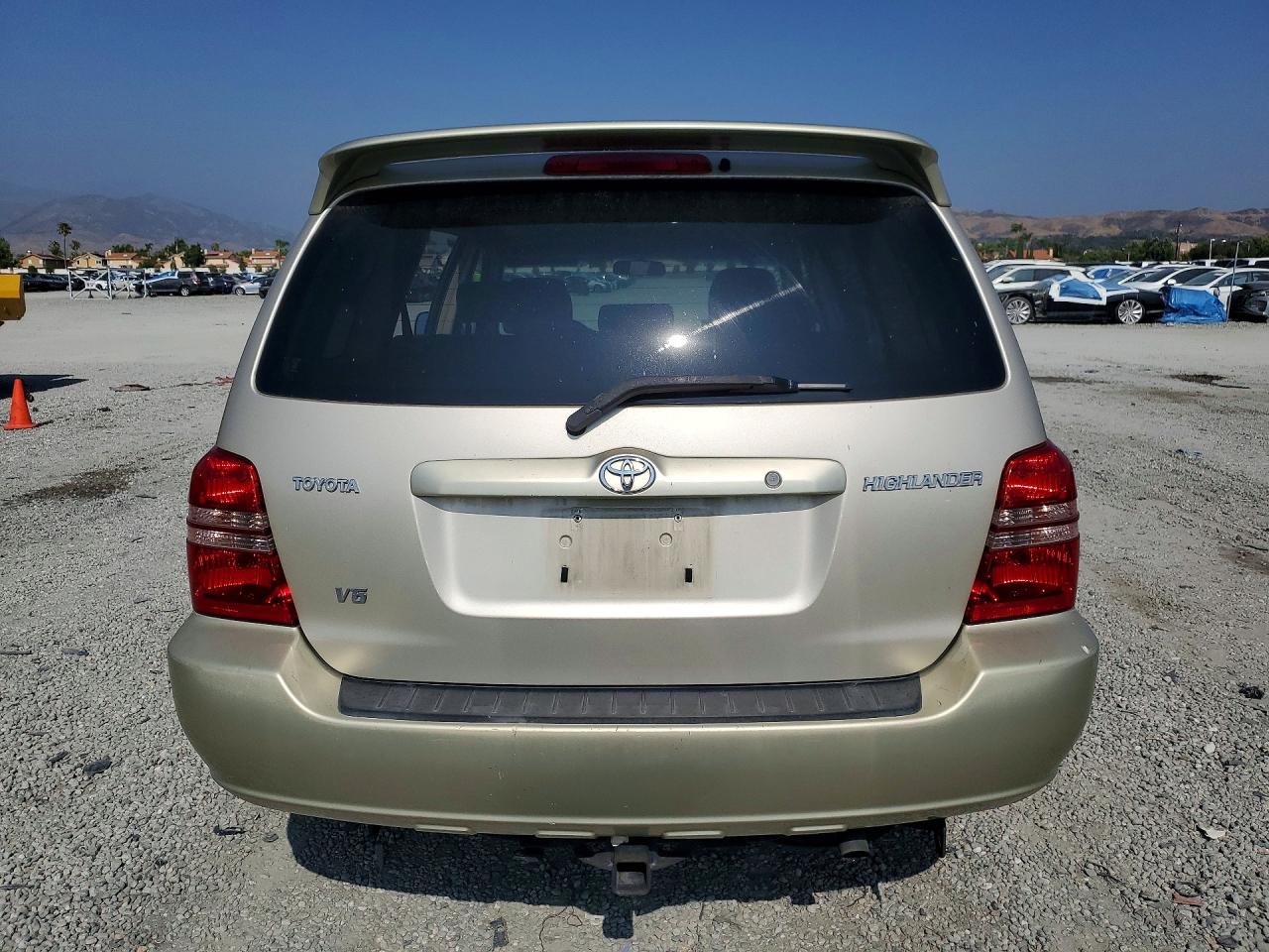 2003 Toyota Highlander Limited Gold vin: JTEGF21A630083479