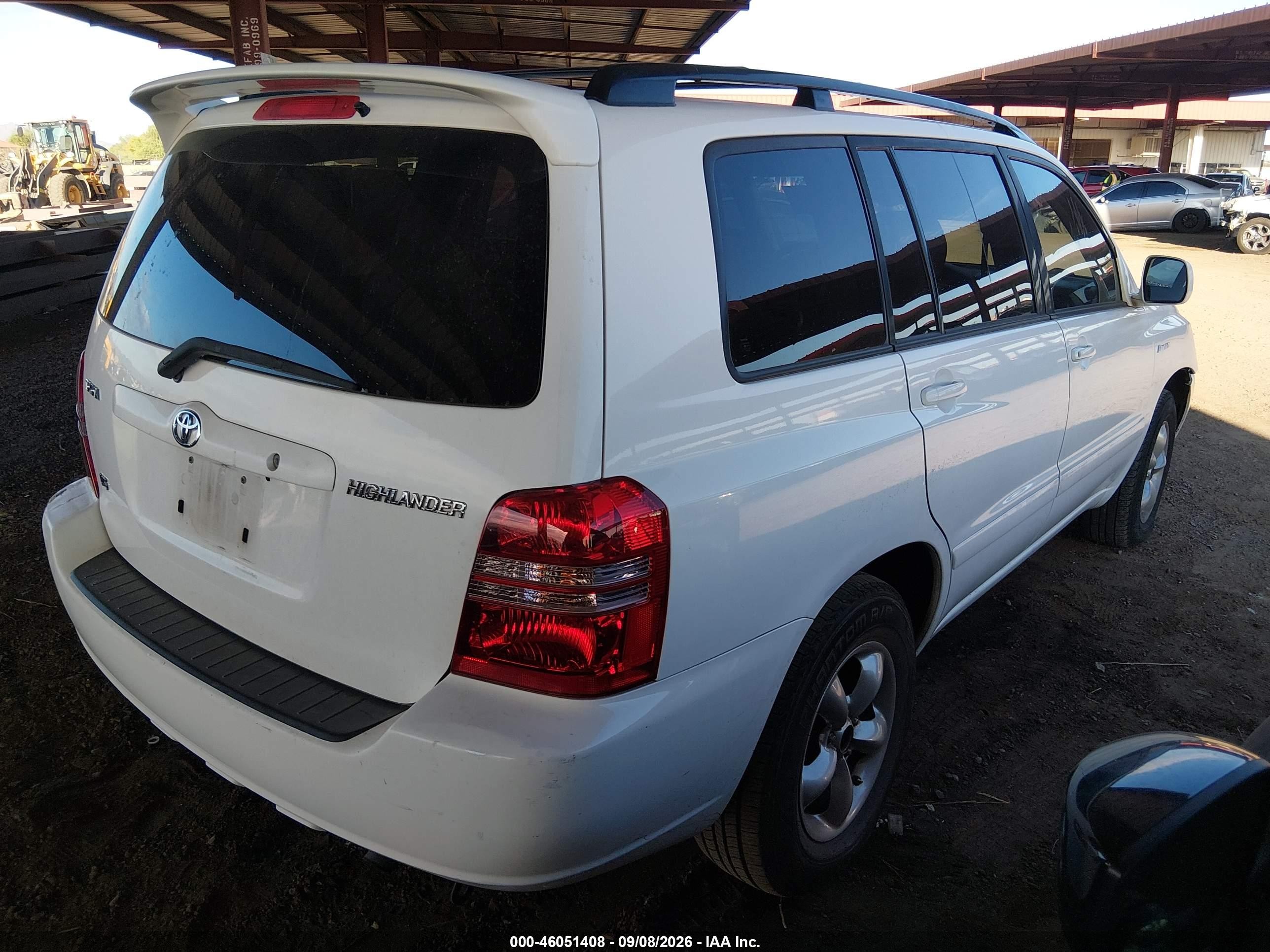 2002 Toyota Highlander Limited V6 White vin: JTEGF21A720053339