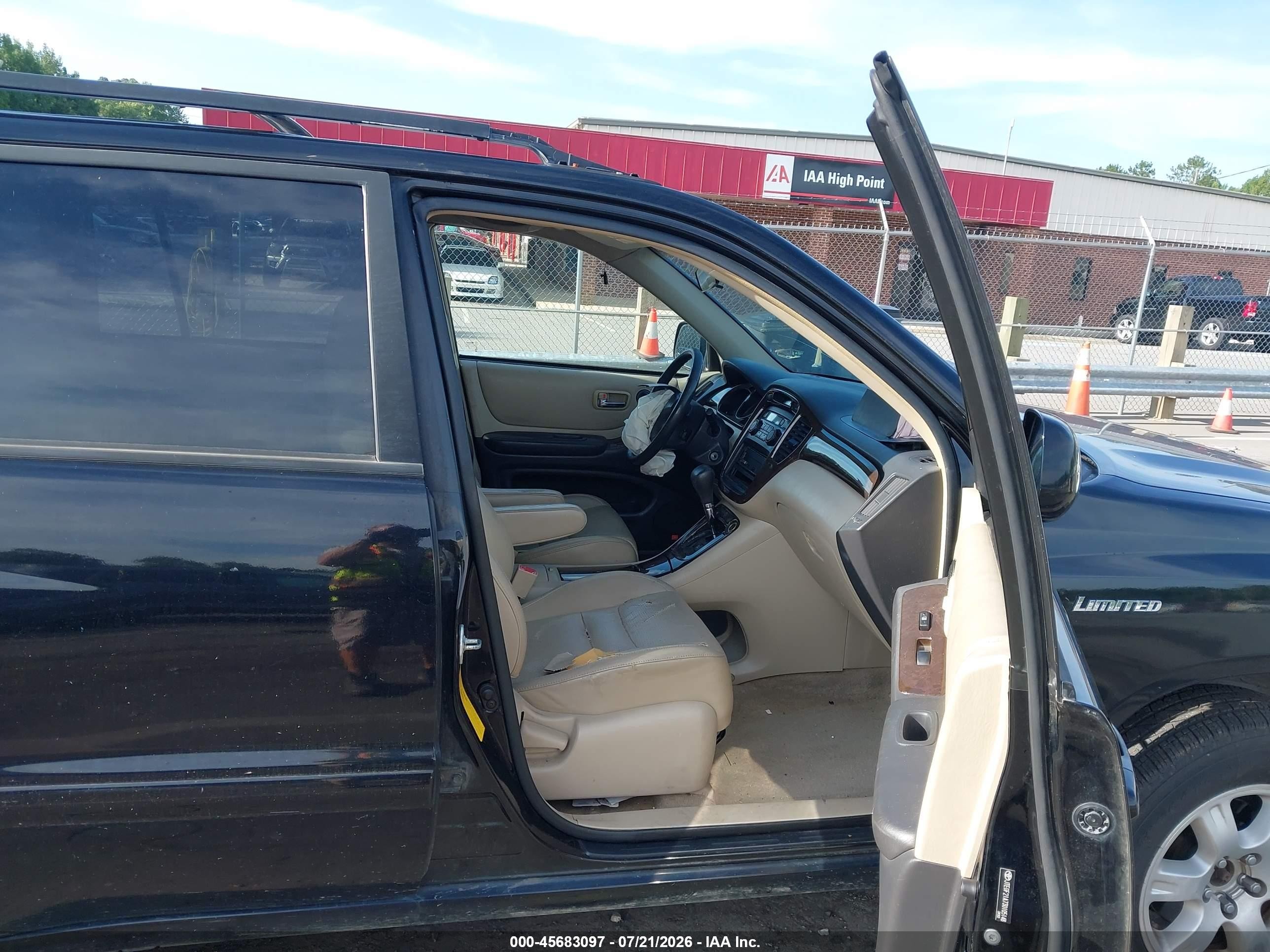 2003 Toyota Highlander Limited V6 Black vin: JTEGF21A730105148