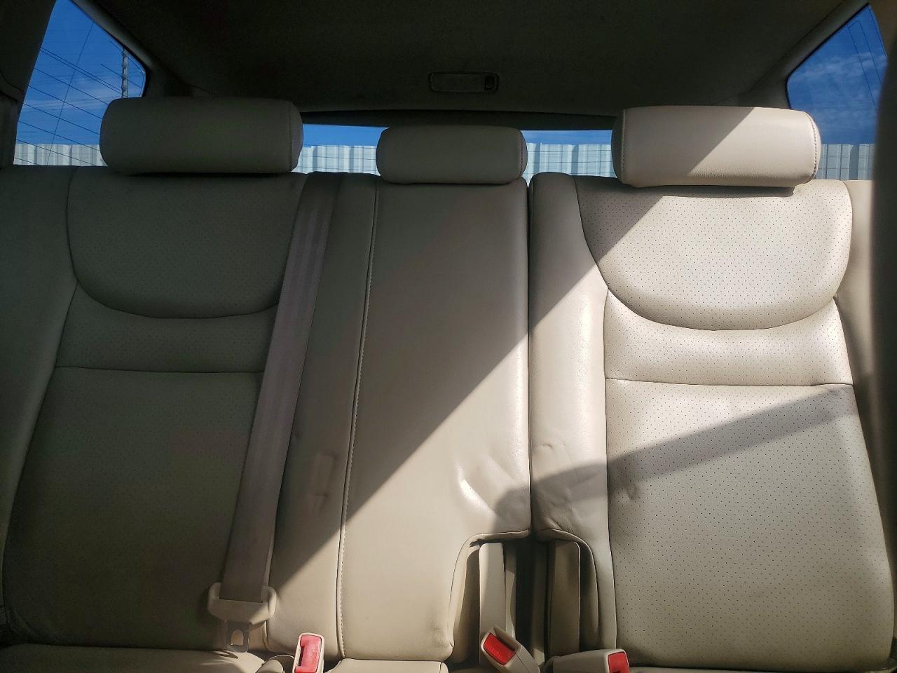 2001 Toyota Highlander Base Серебряный vin: JTEGF21A910020440