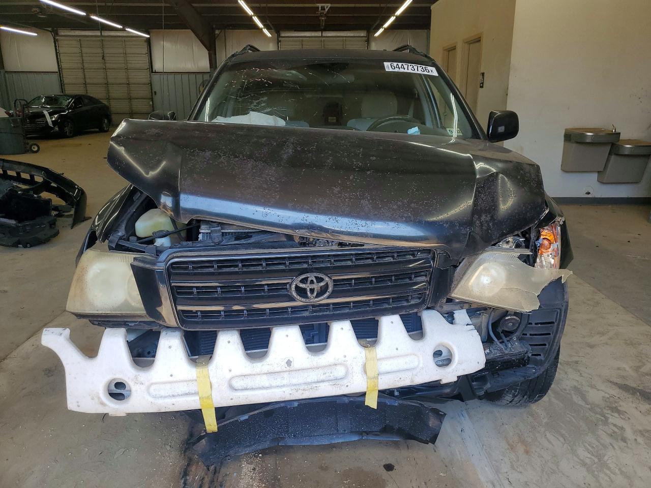 2001 Toyota Highlander Base Black vin: JTEGF21AX10025212