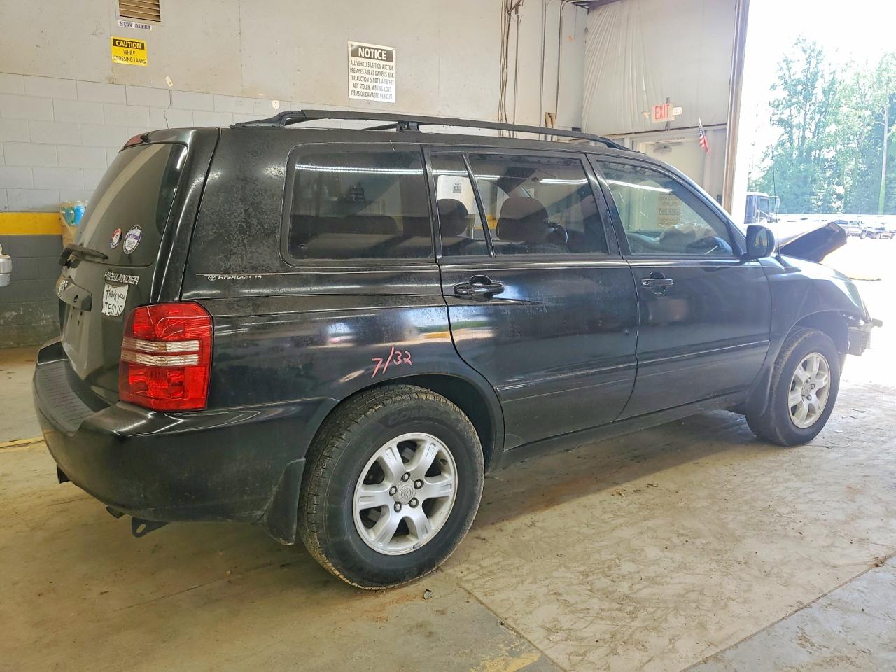 2001 Toyota Highlander Base Black vin: JTEGF21AX10025212