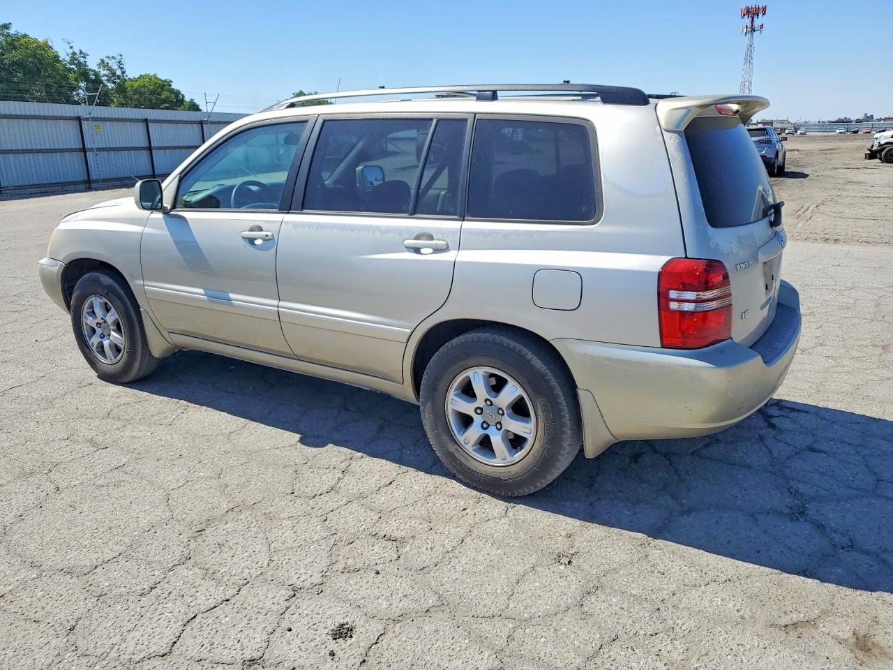 2002 Toyota Highlander Limited Золотой vin: JTEGF21AX20048815