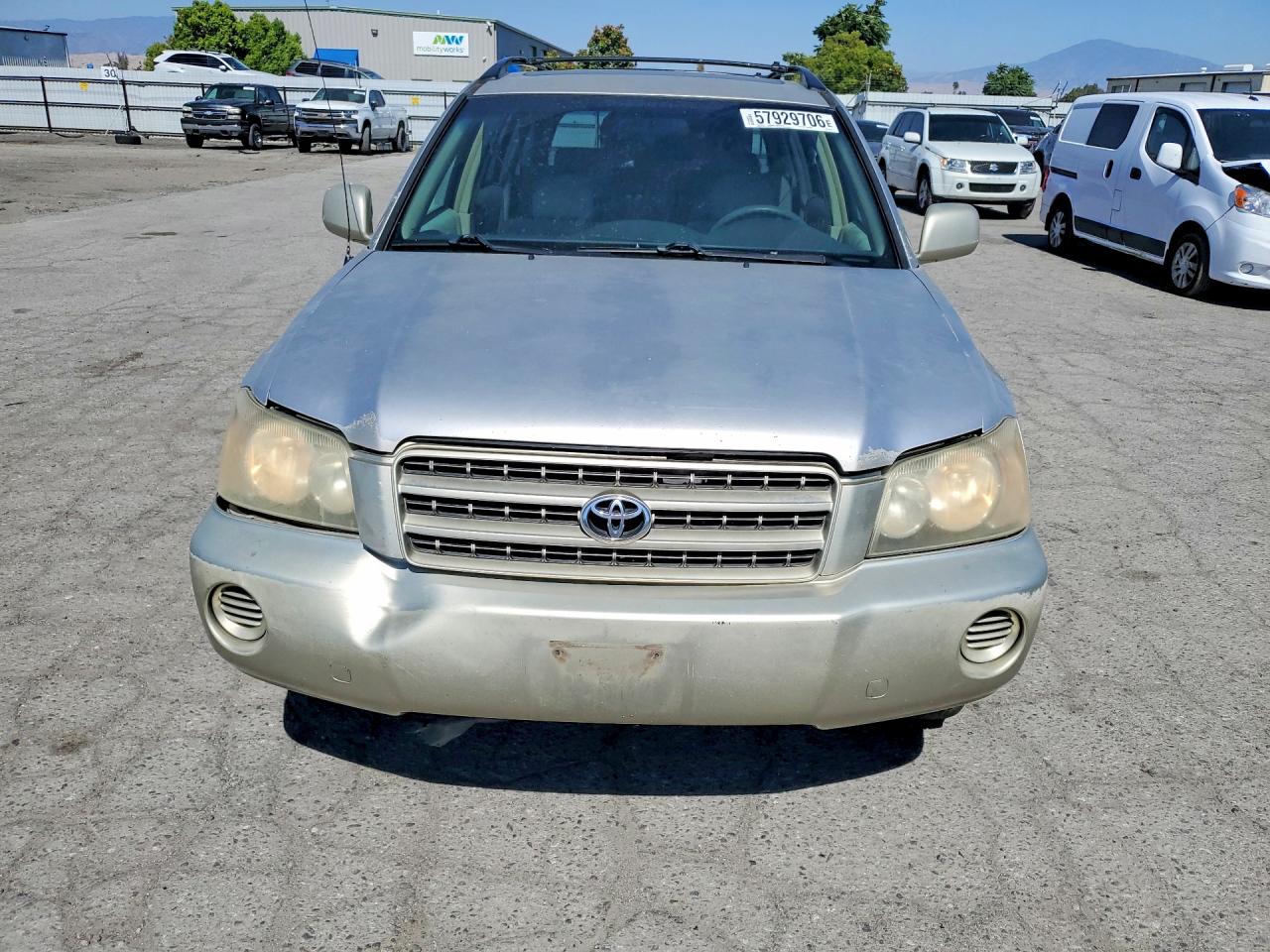 2002 Toyota Highlander Limited Золотой vin: JTEGF21AX20048815