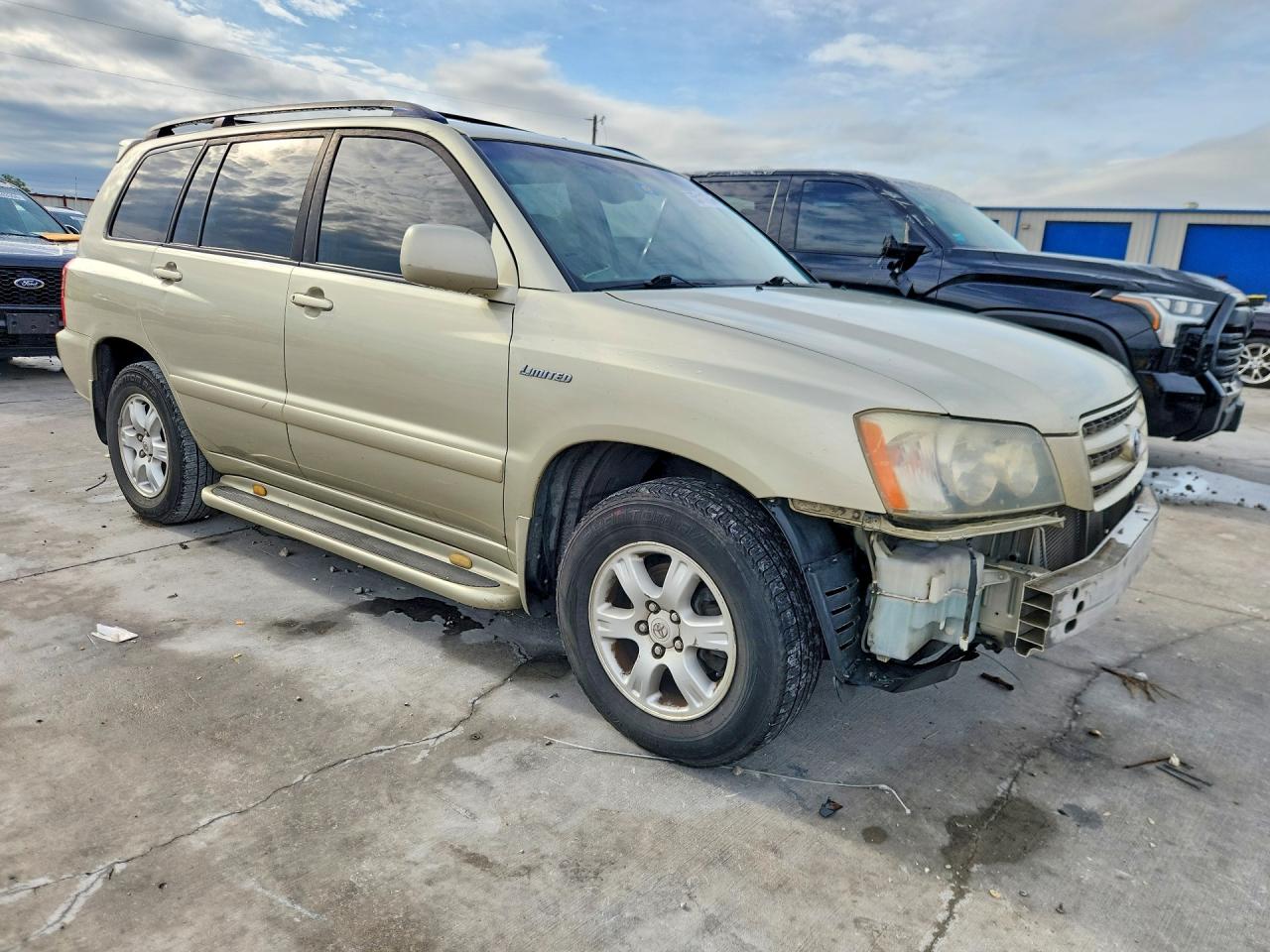2003 Toyota Highlander Limited Gold vin: JTEGF21AX30097529
