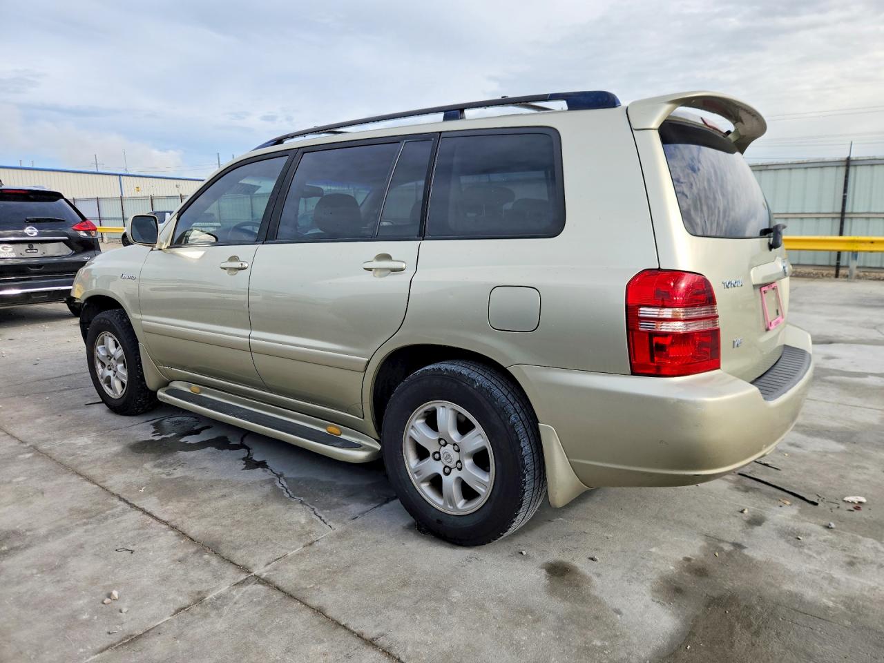 2003 Toyota Highlander Limited Gold vin: JTEGF21AX30097529