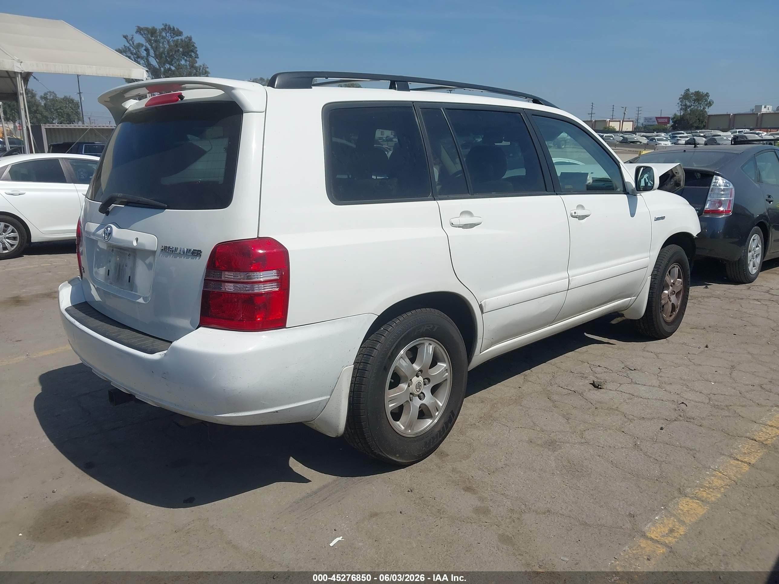 2003 Toyota Highlander Limited V6 Белый vin: JTEGF21AX30117293