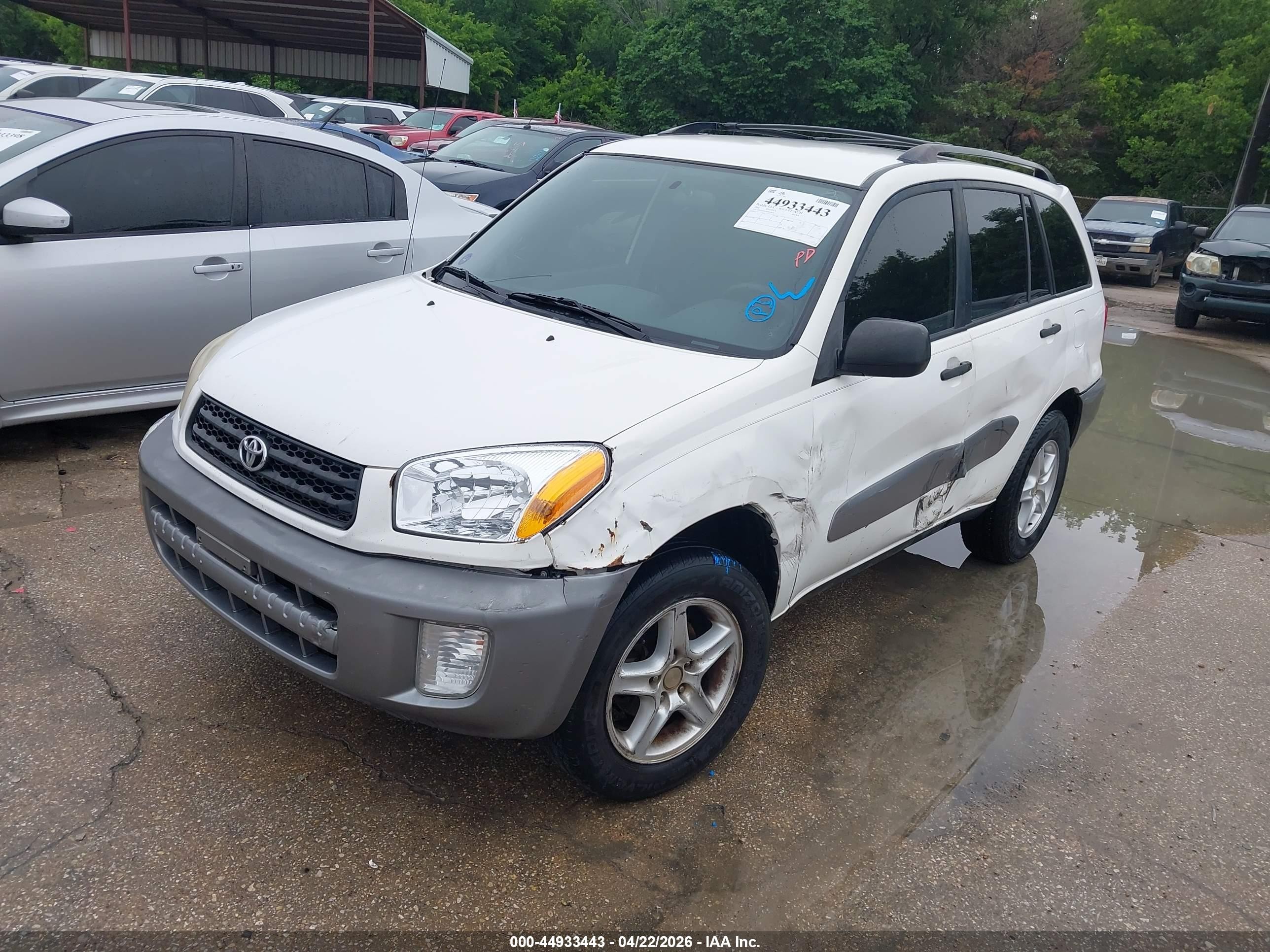 2002 Toyota Rav4   White vin: JTEGH20V020050975