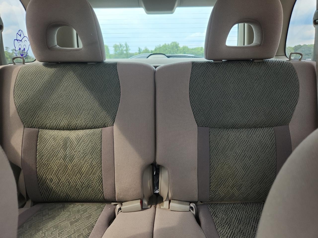 2001 Toyota Rav4 Base White vin: JTEGH20V110004456