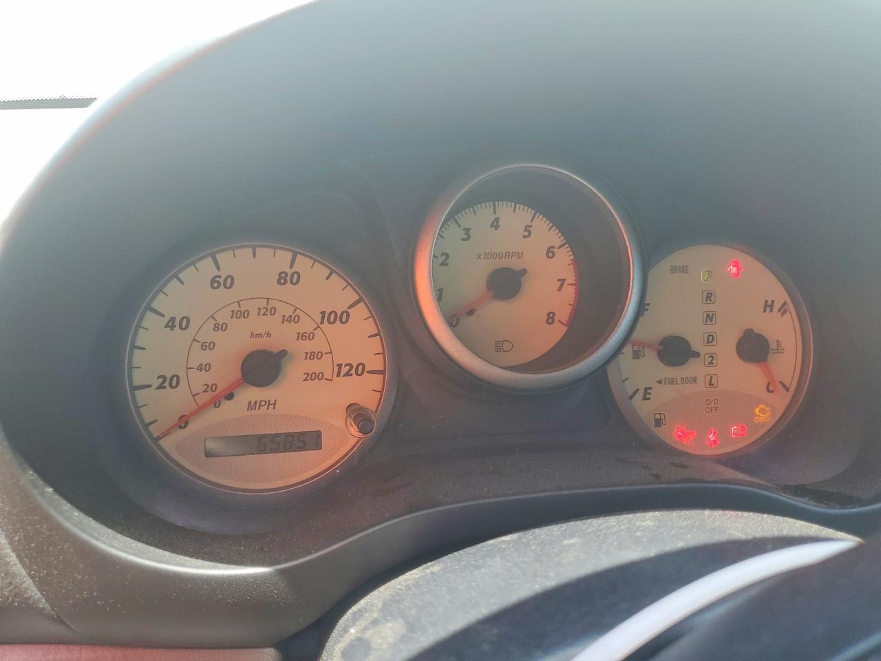 2001 Toyota Rav4 Base Белый vin: JTEGH20V110020396