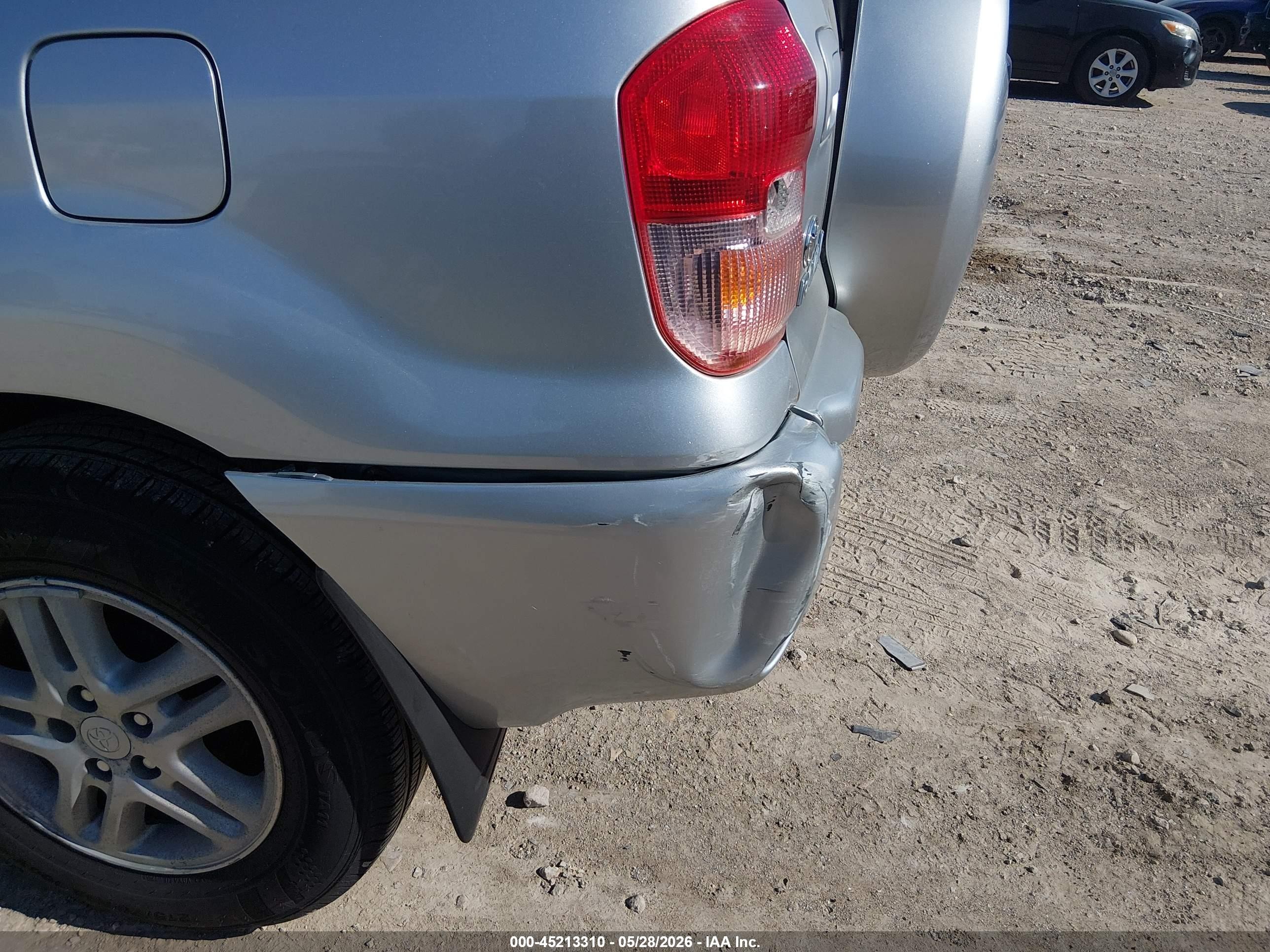 2002 Toyota Rav4   Silver vin: JTEGH20V120046773