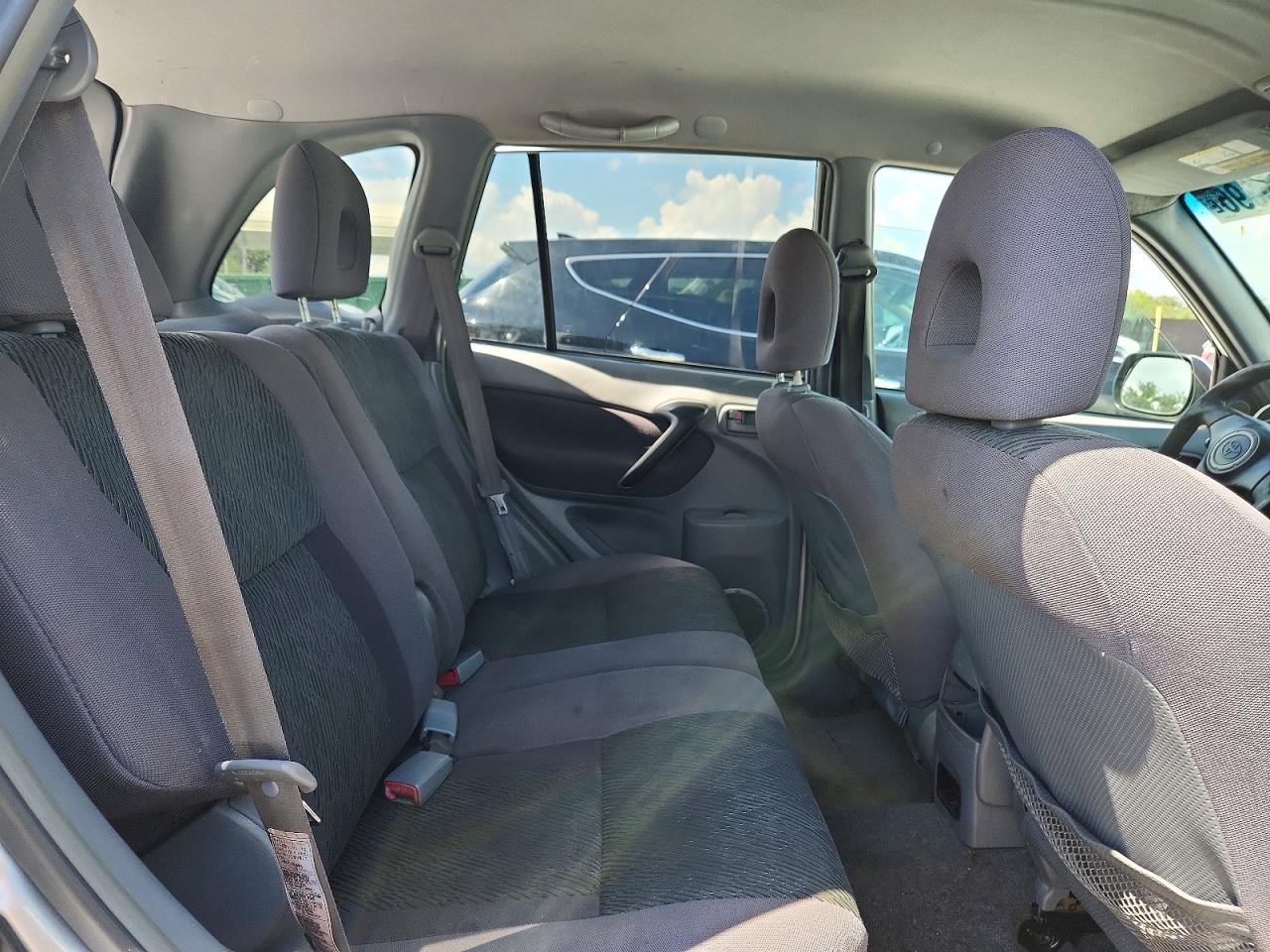 2001 Toyota Rav4 Base Silver vin: JTEGH20V210022898