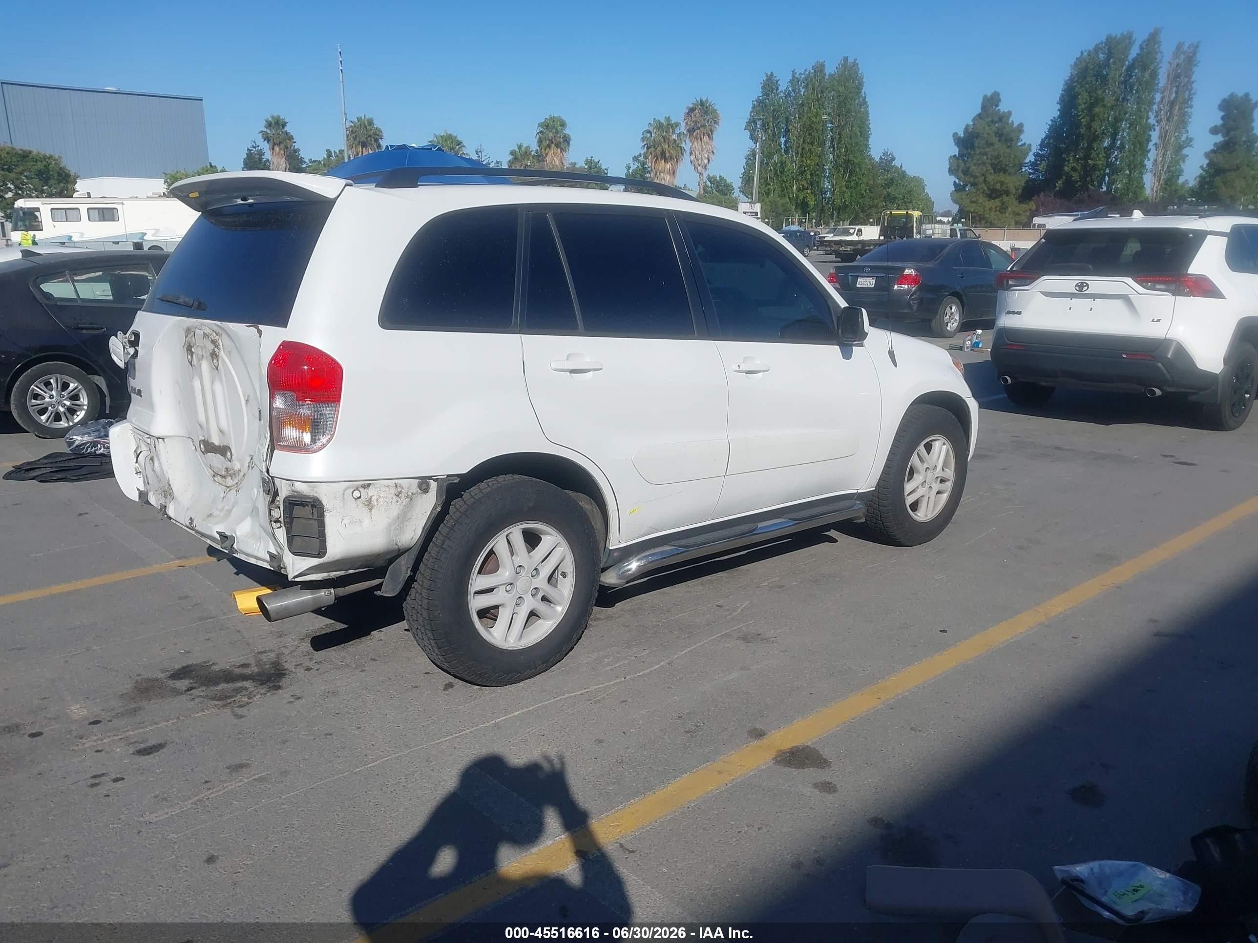 2002 Toyota Rav4 White vin: JTEGH20V220068443