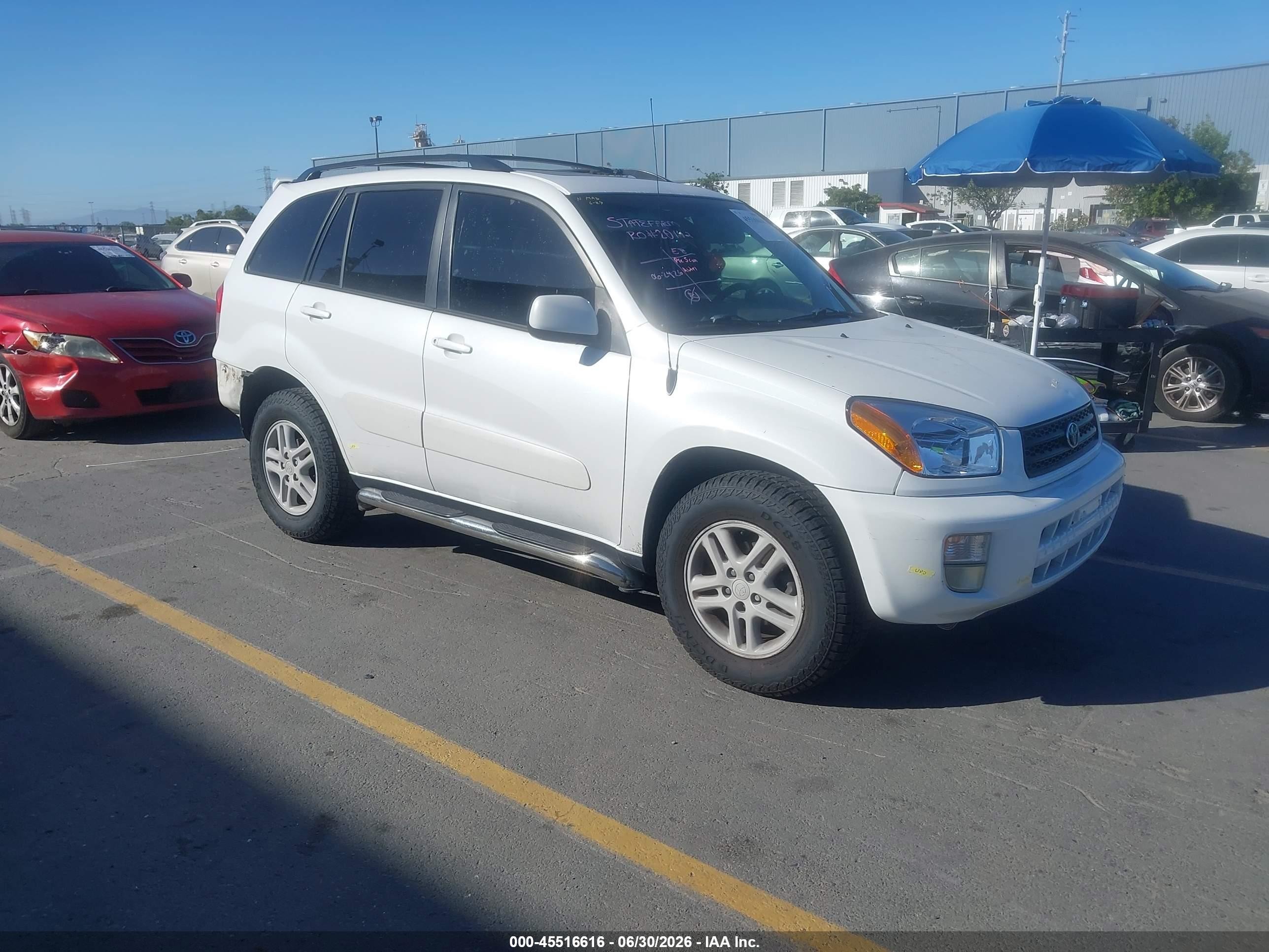 2002 Toyota Rav4 White vin: JTEGH20V220068443
