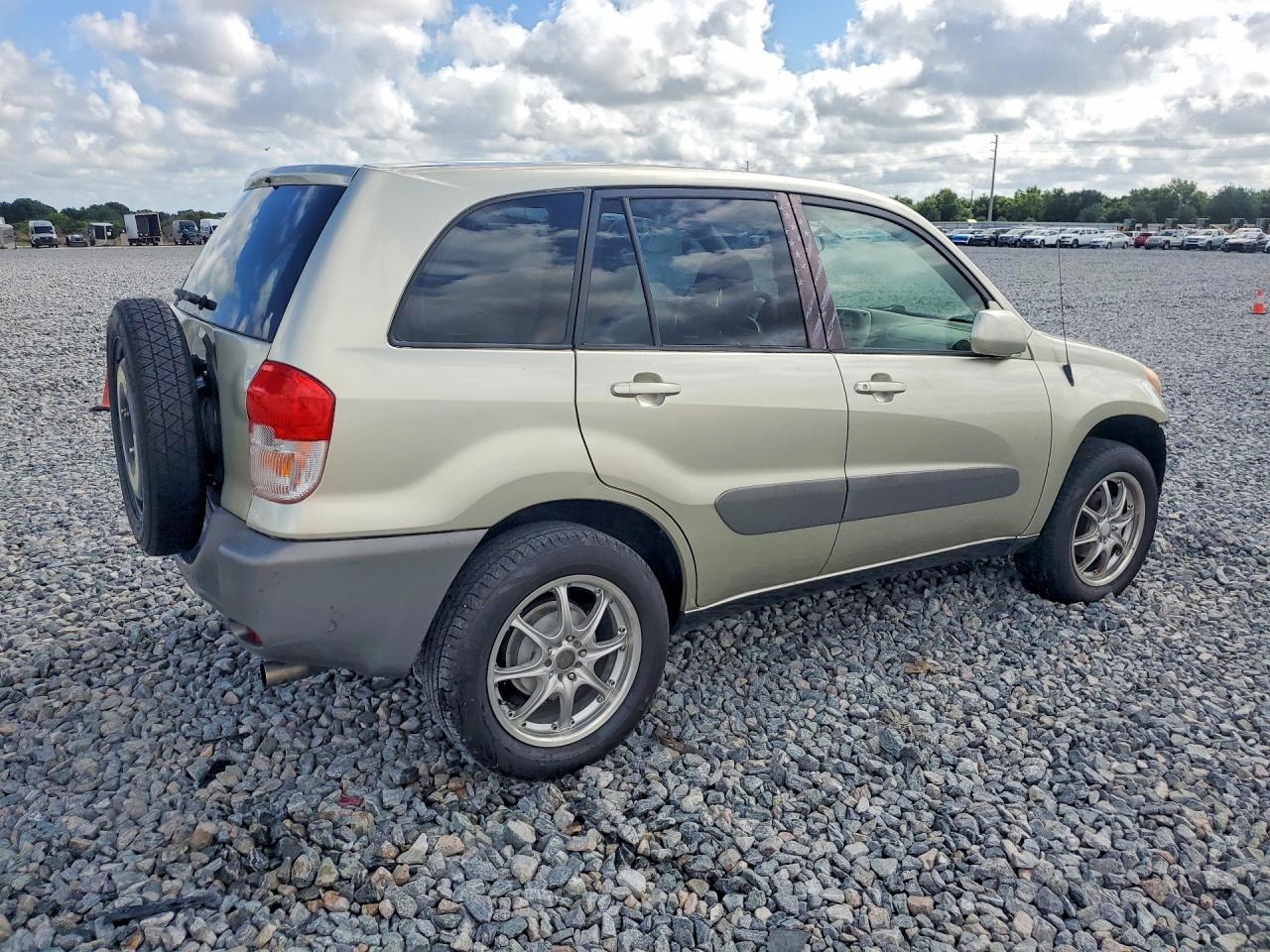 2002 Toyota Rav4 Base Beige vin: JTEGH20V326005249