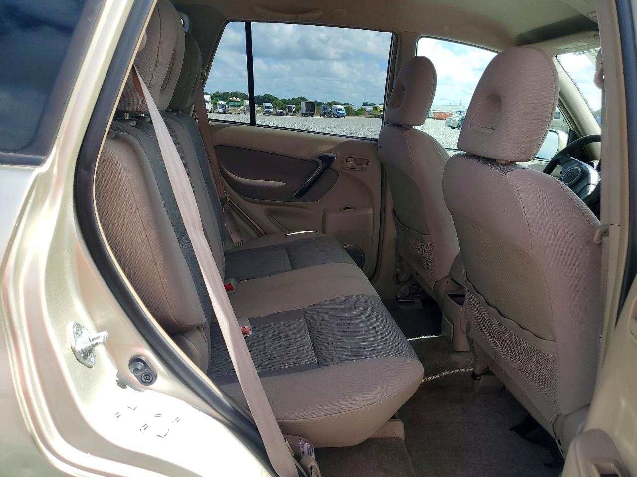 2002 Toyota Rav4 Base Beige vin: JTEGH20V326005249