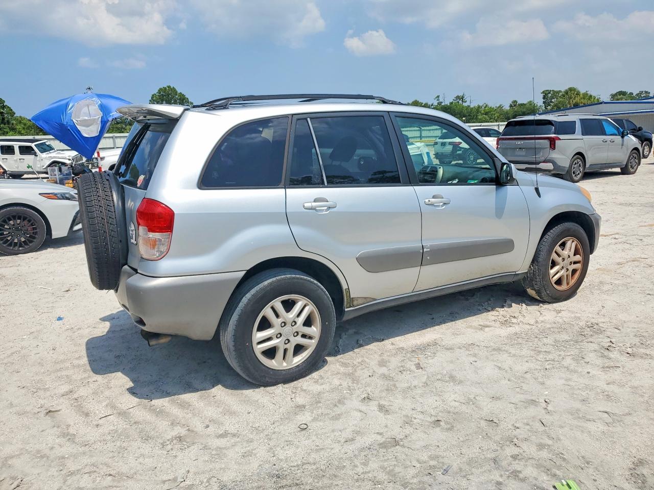 2001 Toyota Rav4 Base Silver vin: JTEGH20V410024572