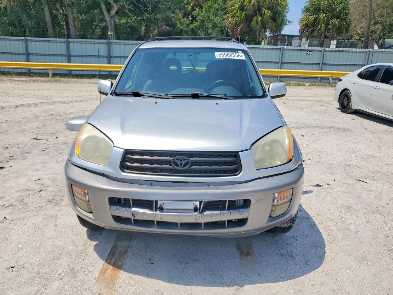 2001 Toyota Rav4 Base Silver vin: JTEGH20V410024572