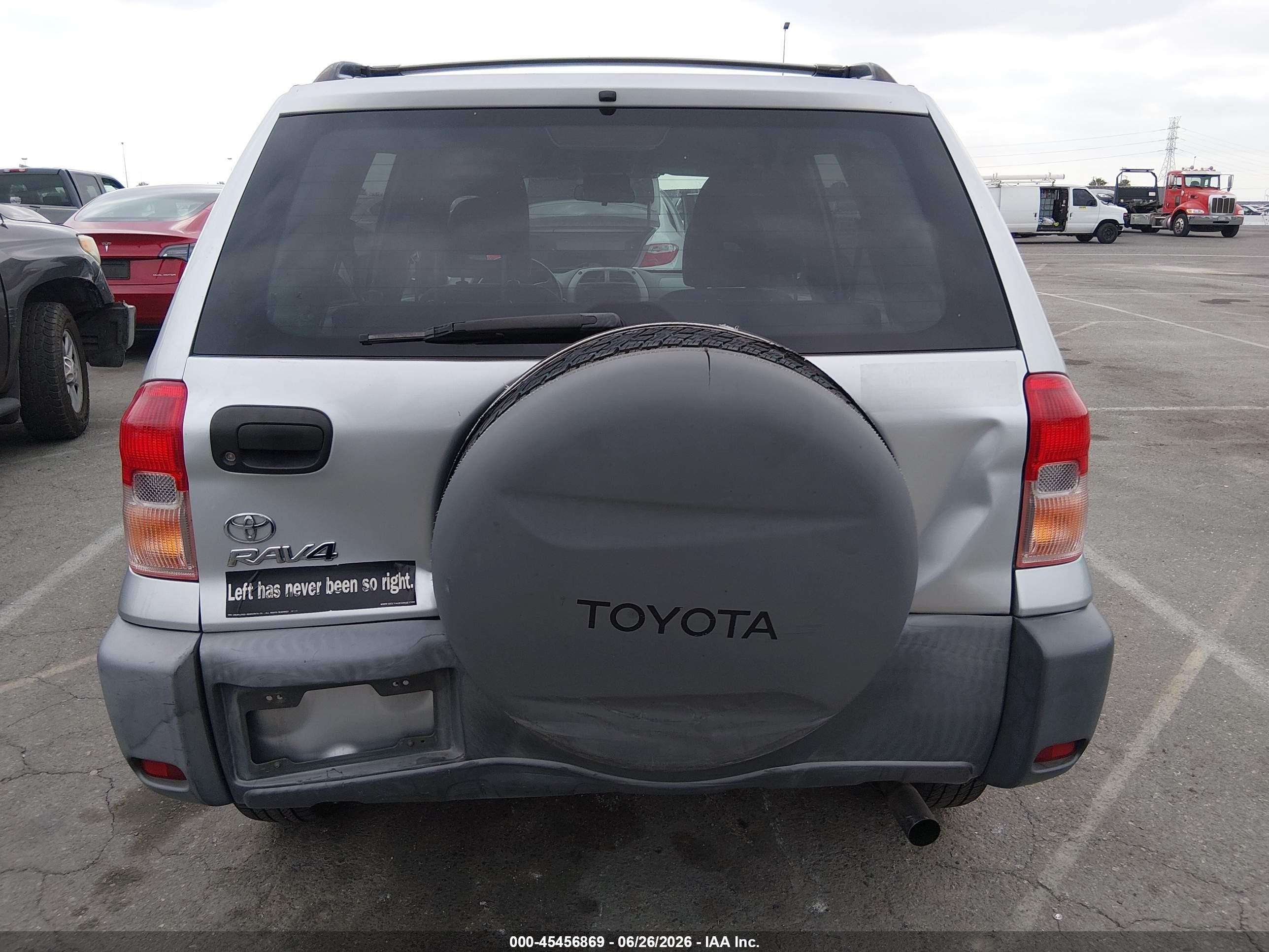 2001 Toyota Rav4   Silver vin: JTEGH20V410028007