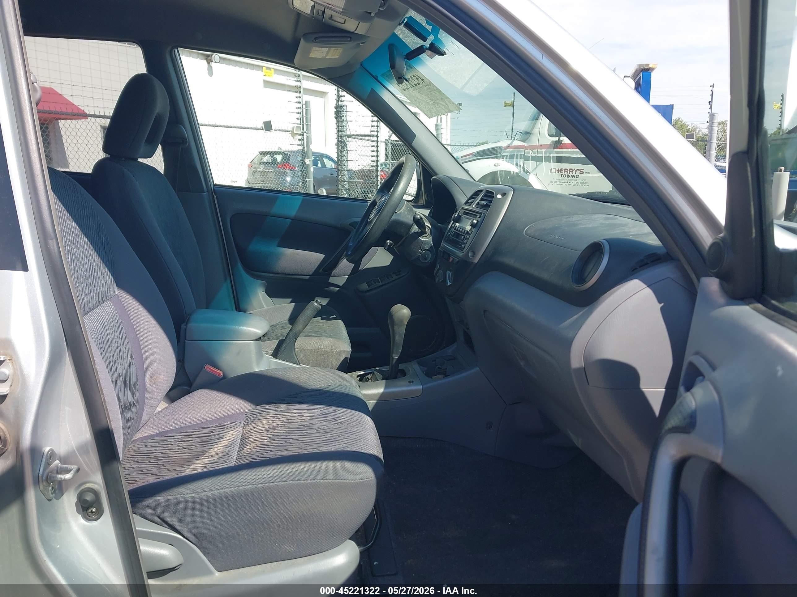 2002 Toyota Rav4   Silver vin: JTEGH20V420044077