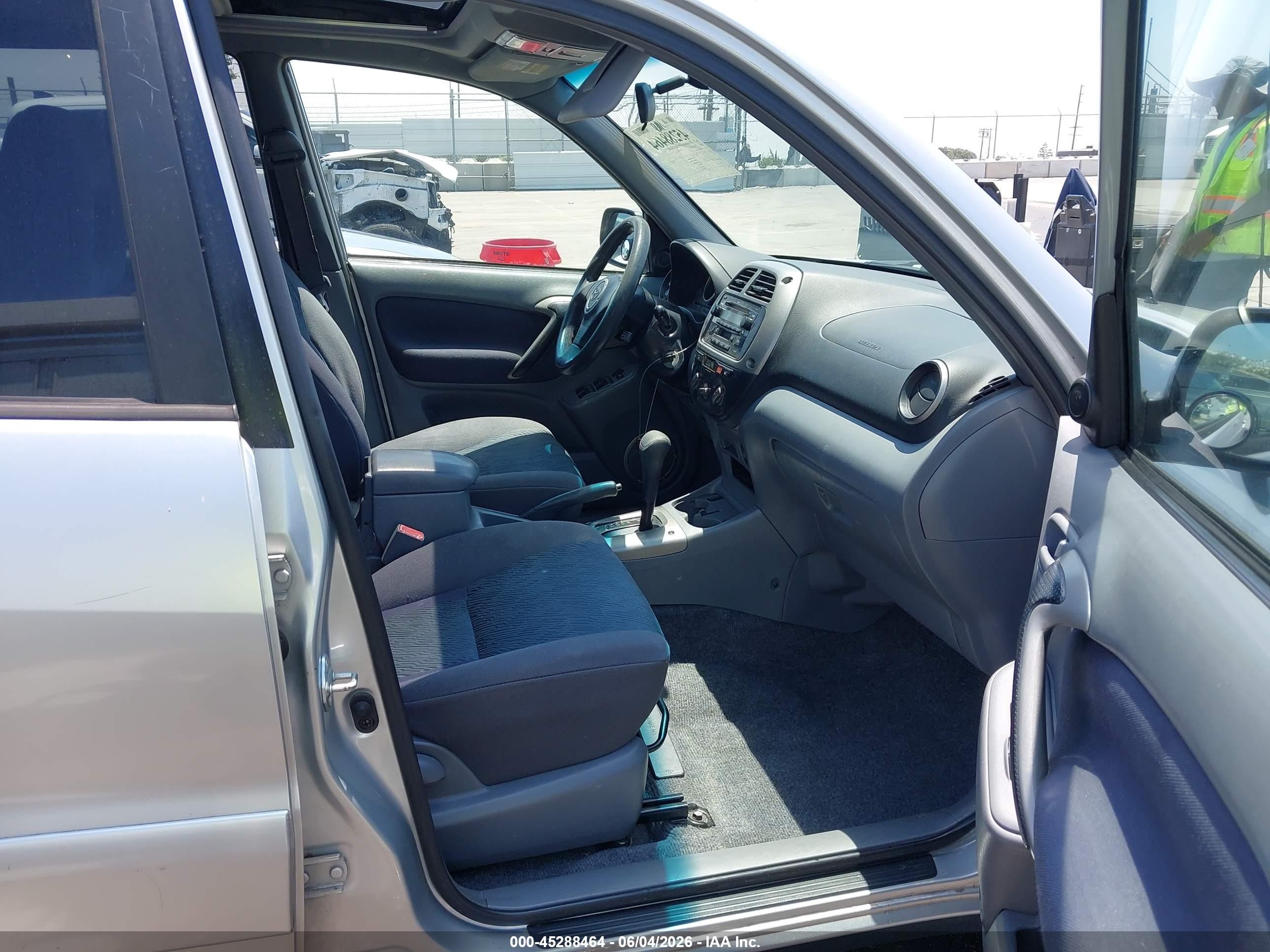 2003 Toyota Rav4   Silver vin: JTEGH20V430094639