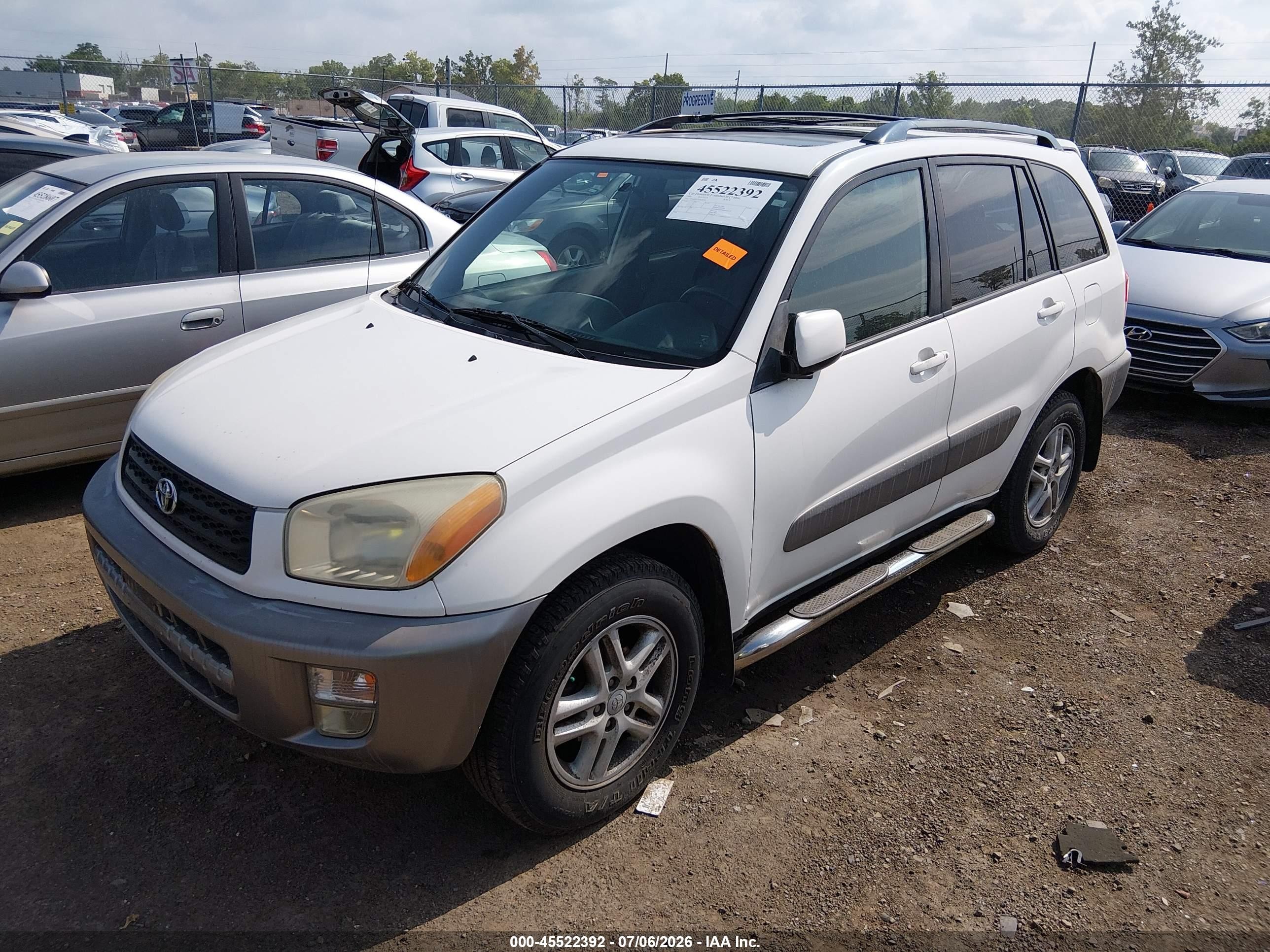 2001 Toyota Rav4   White vin: JTEGH20V510028498